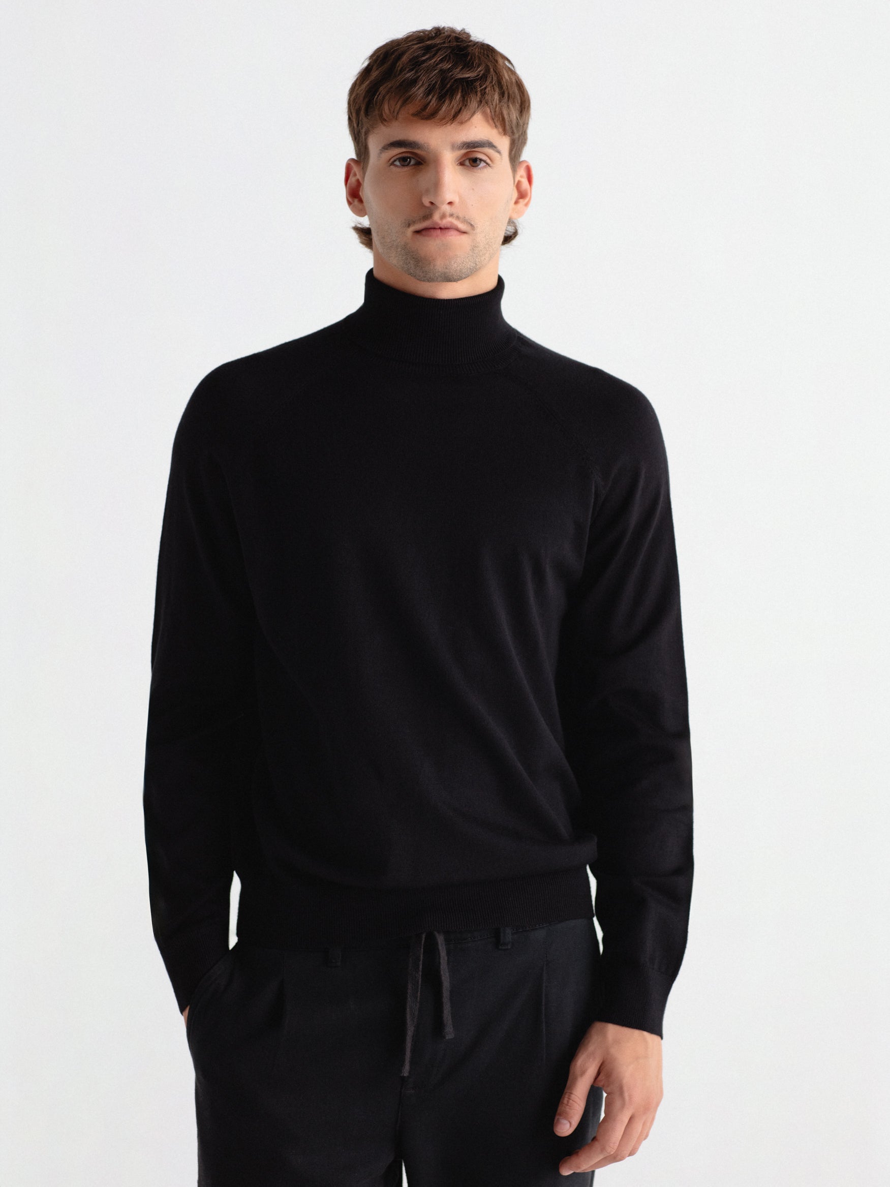 Turtle neck sweater