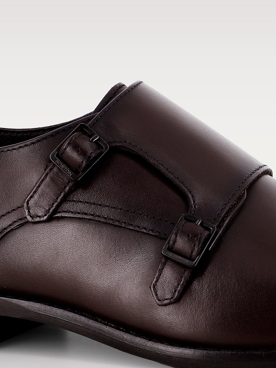 Zapato vestir clásico dos hebillas