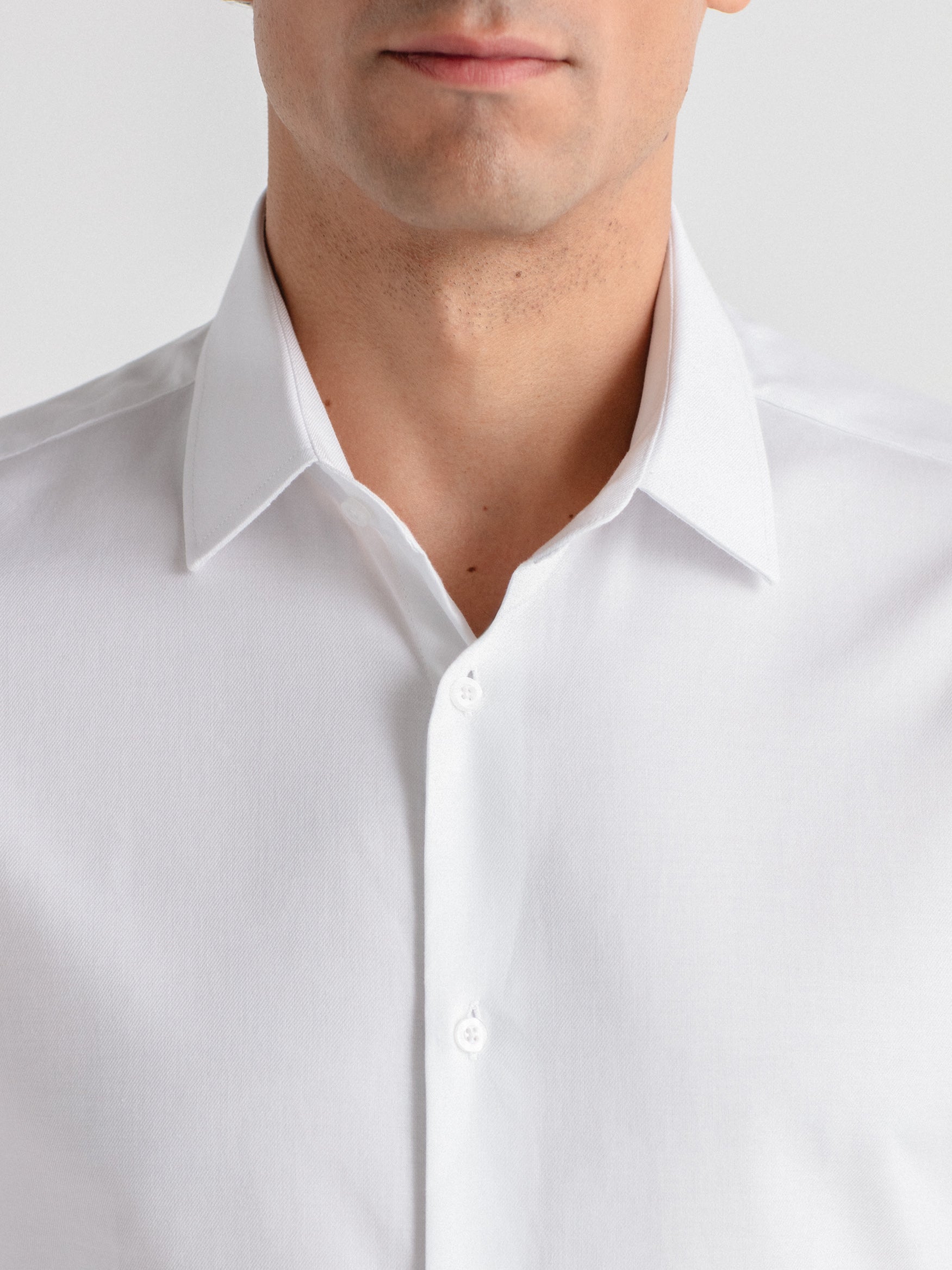 Camisa vestir slim fit fácil planchado