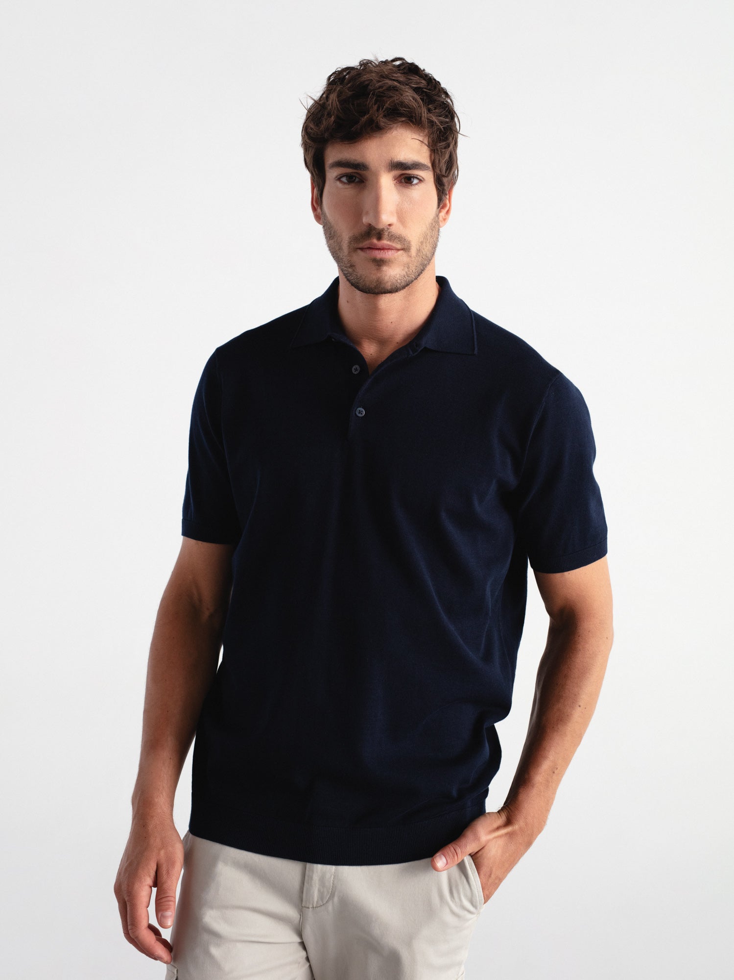 Fine knit short sleeve polo shirt