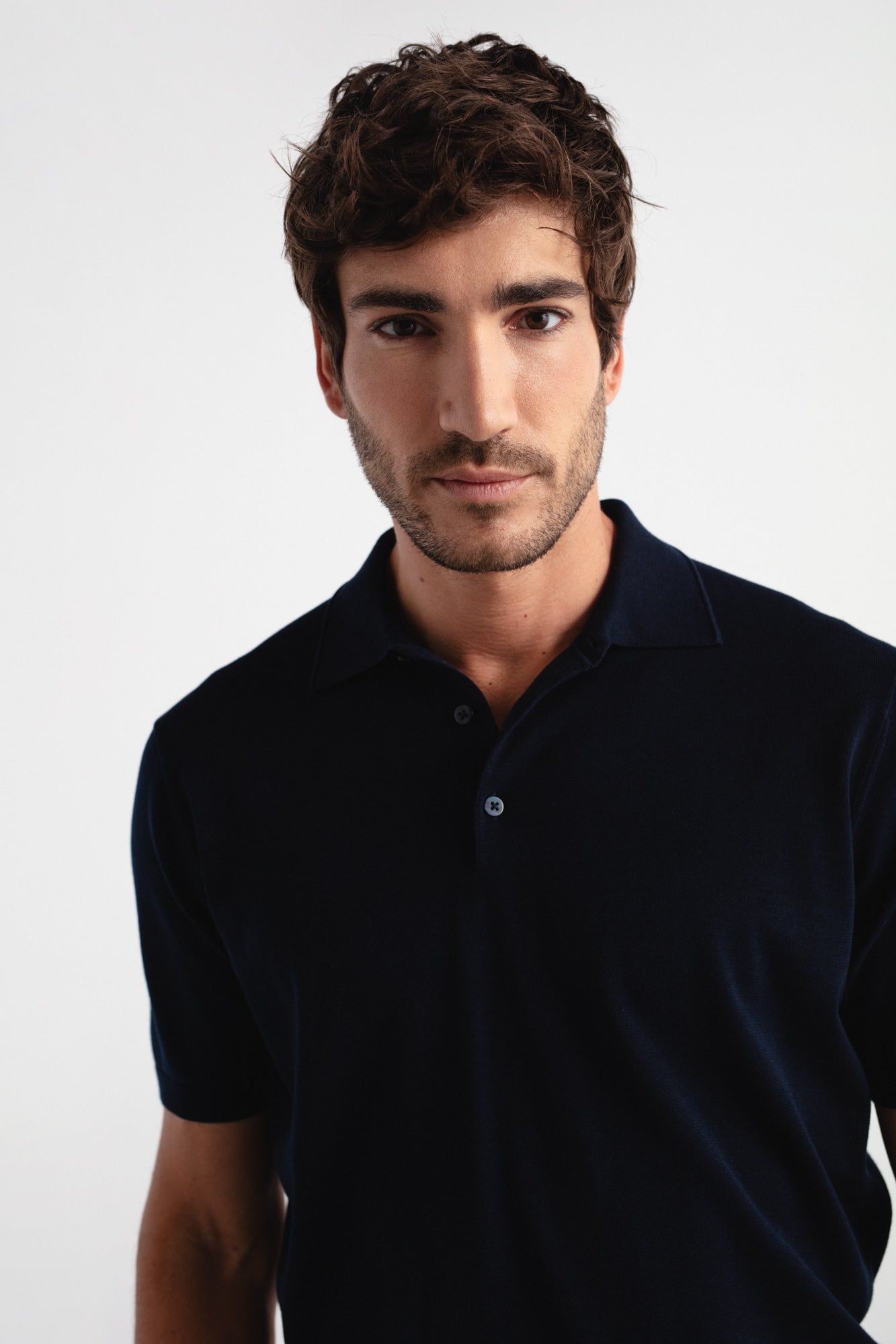 Fine knit short sleeve polo shirt