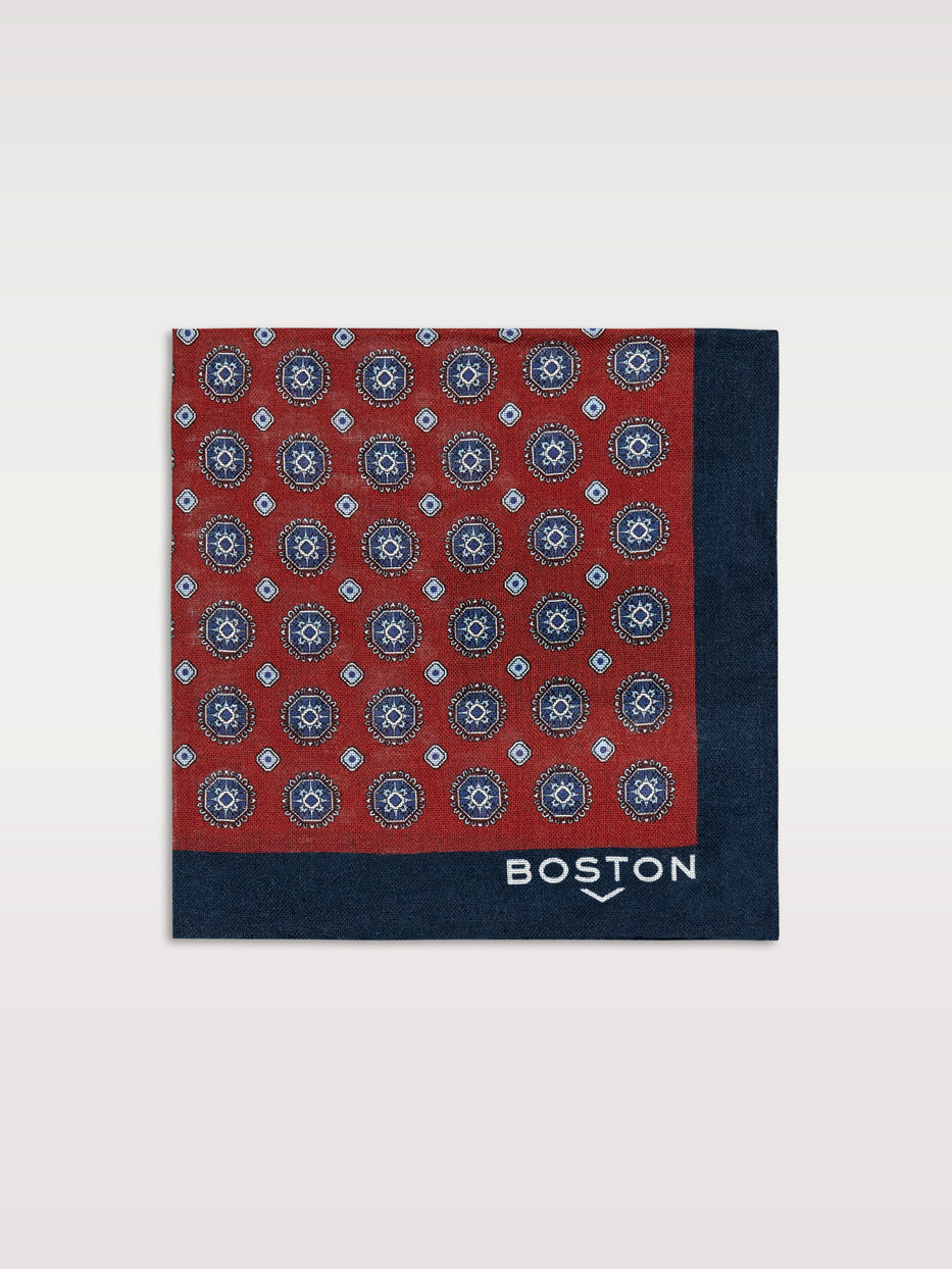 Wool scarf with medallion print.