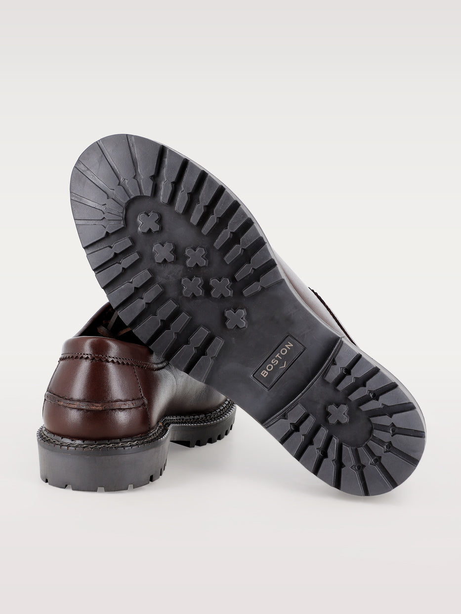 Wallabee leather shoe