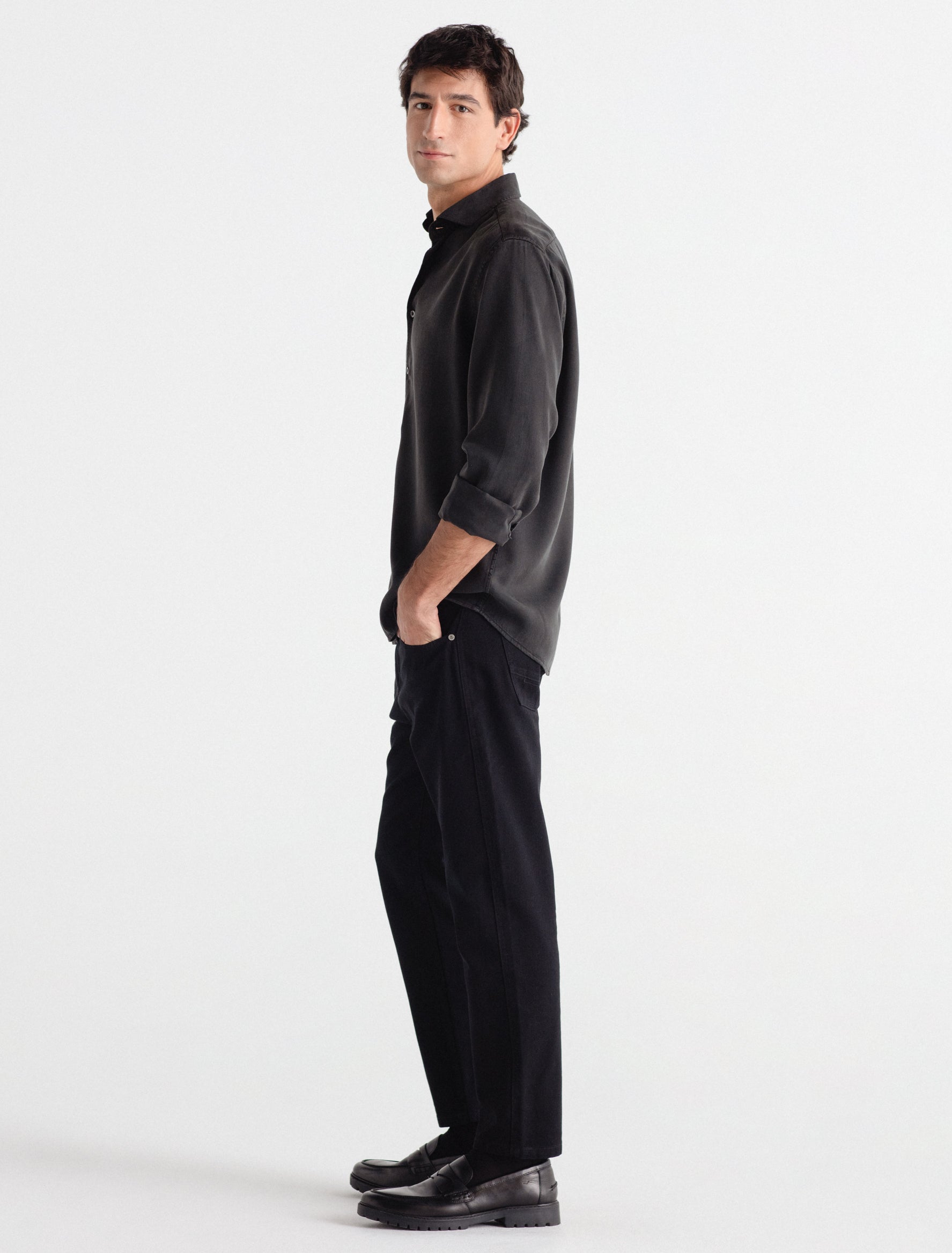 Pantalón cinco bolsillos tapered