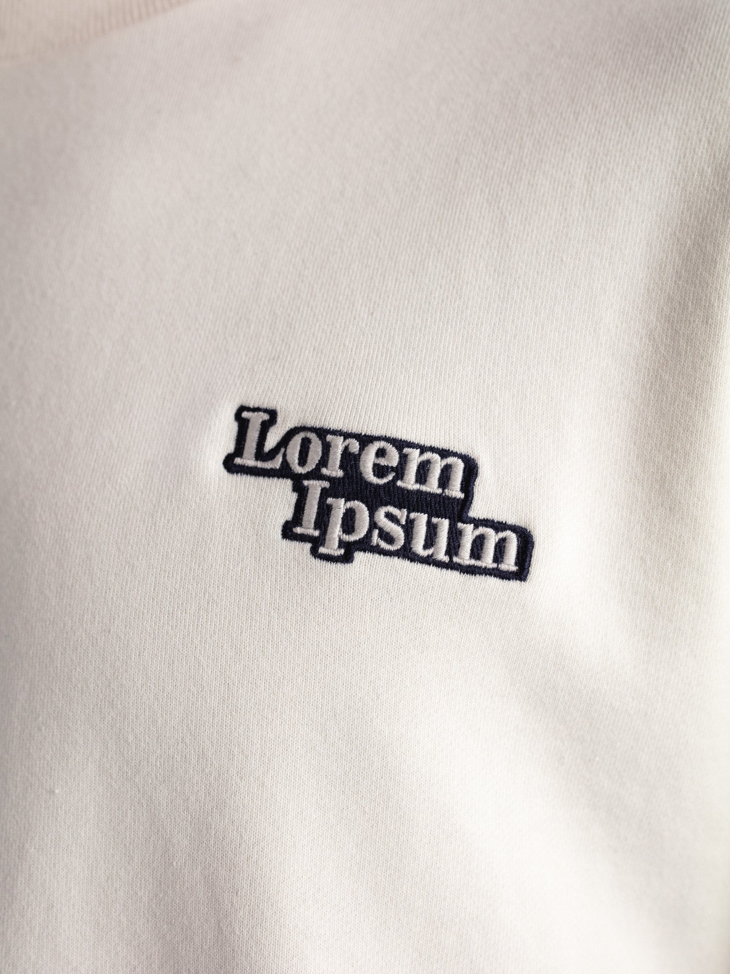 Oversized sweatshirt embroidered with "Lorem Ipsum"