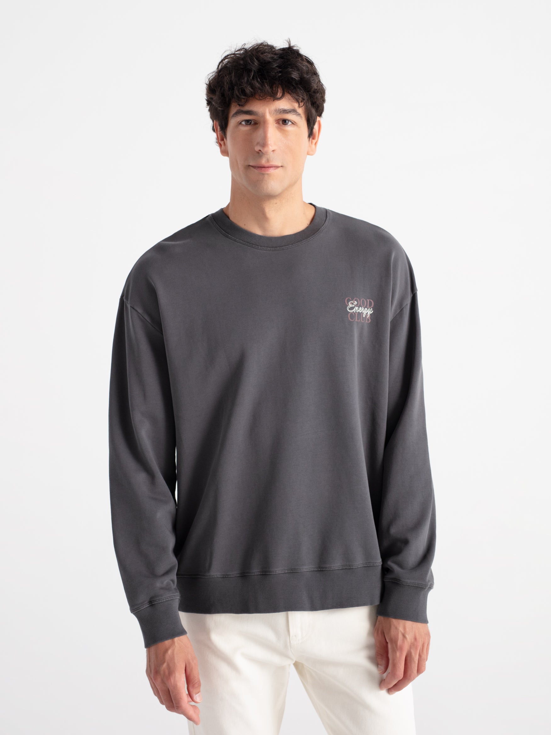 Oversized sweatshirt with lettering