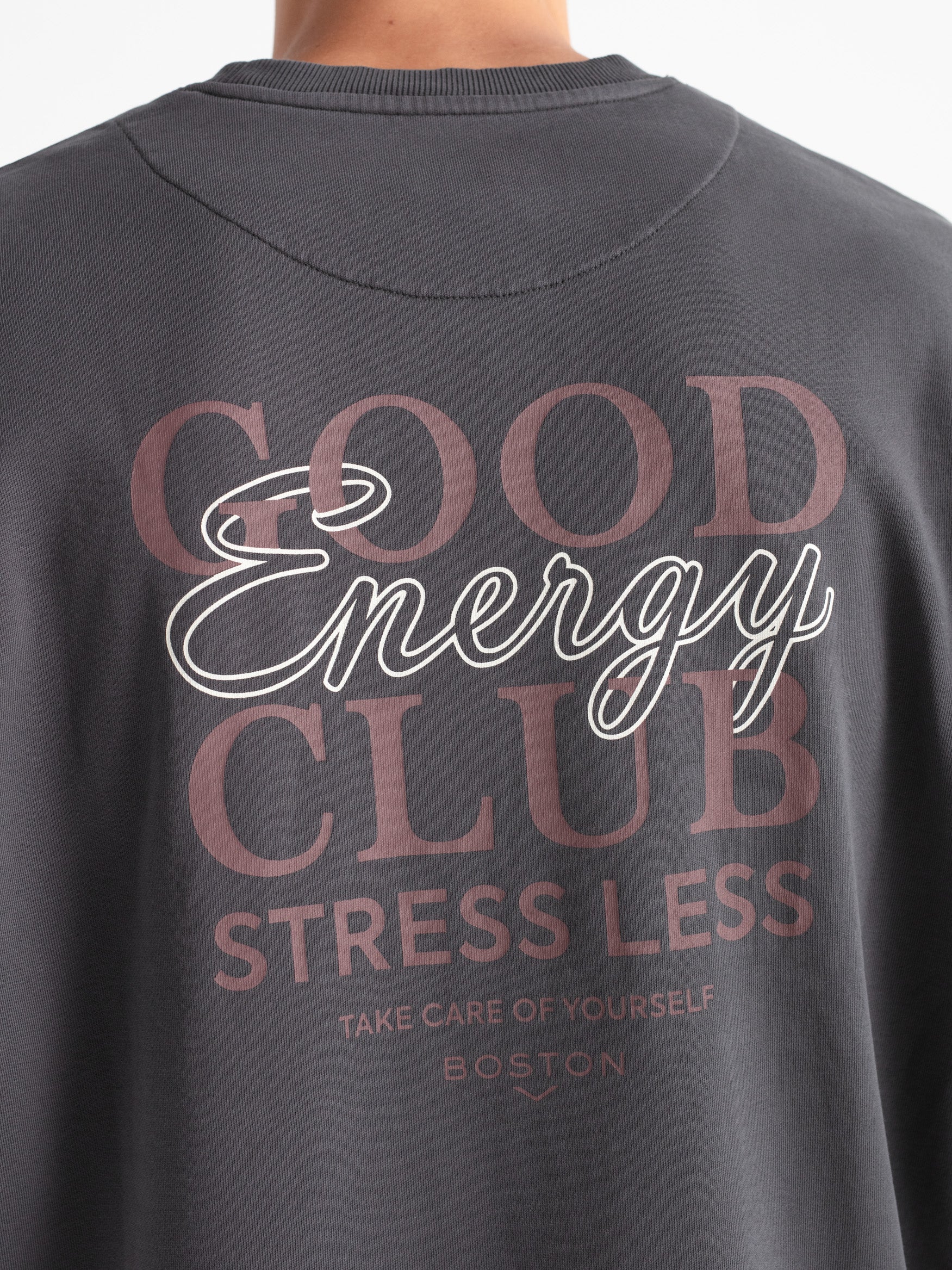 Oversized sweatshirt with lettering