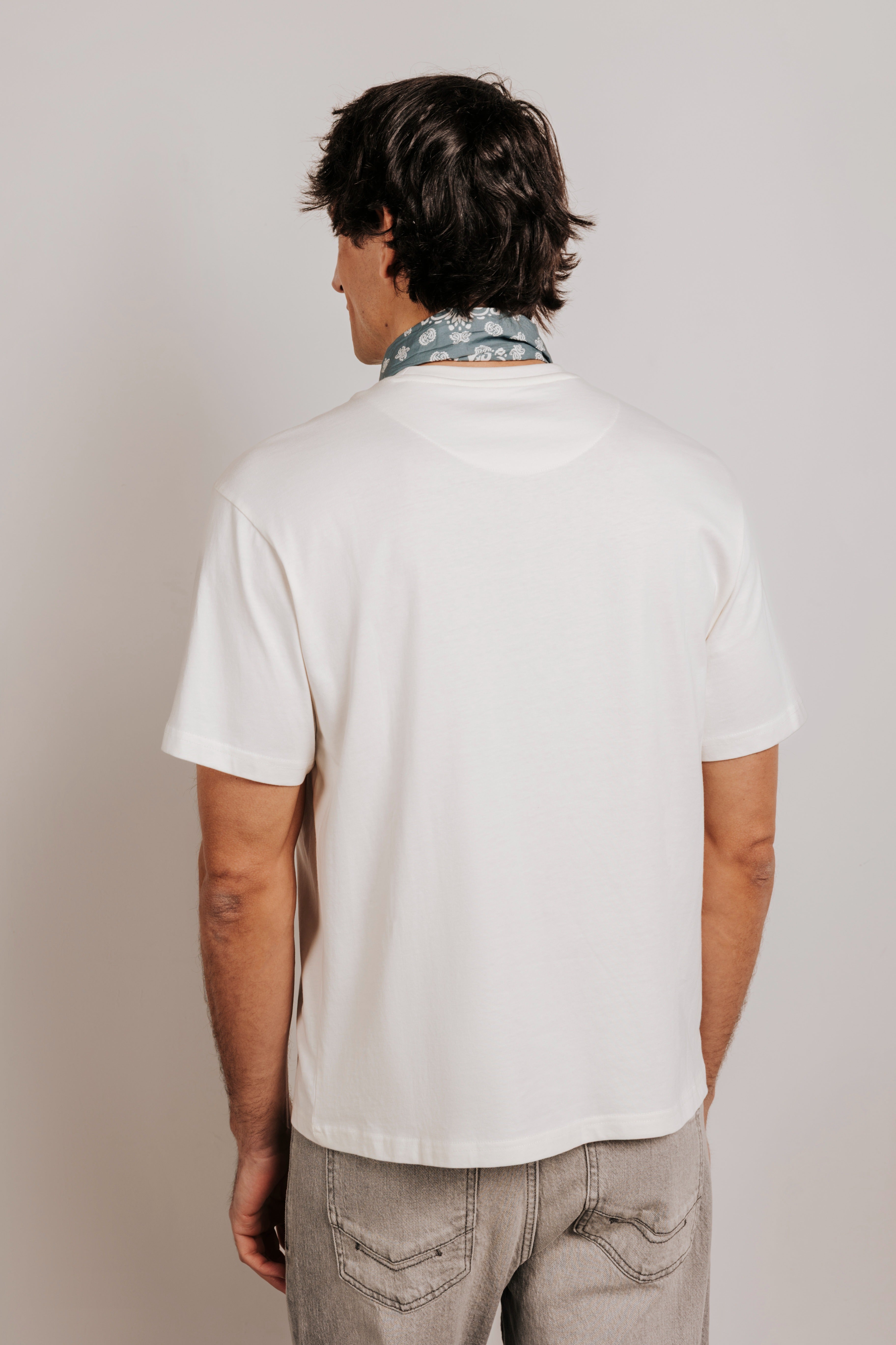 Camiseta confort "Market isn't boring"