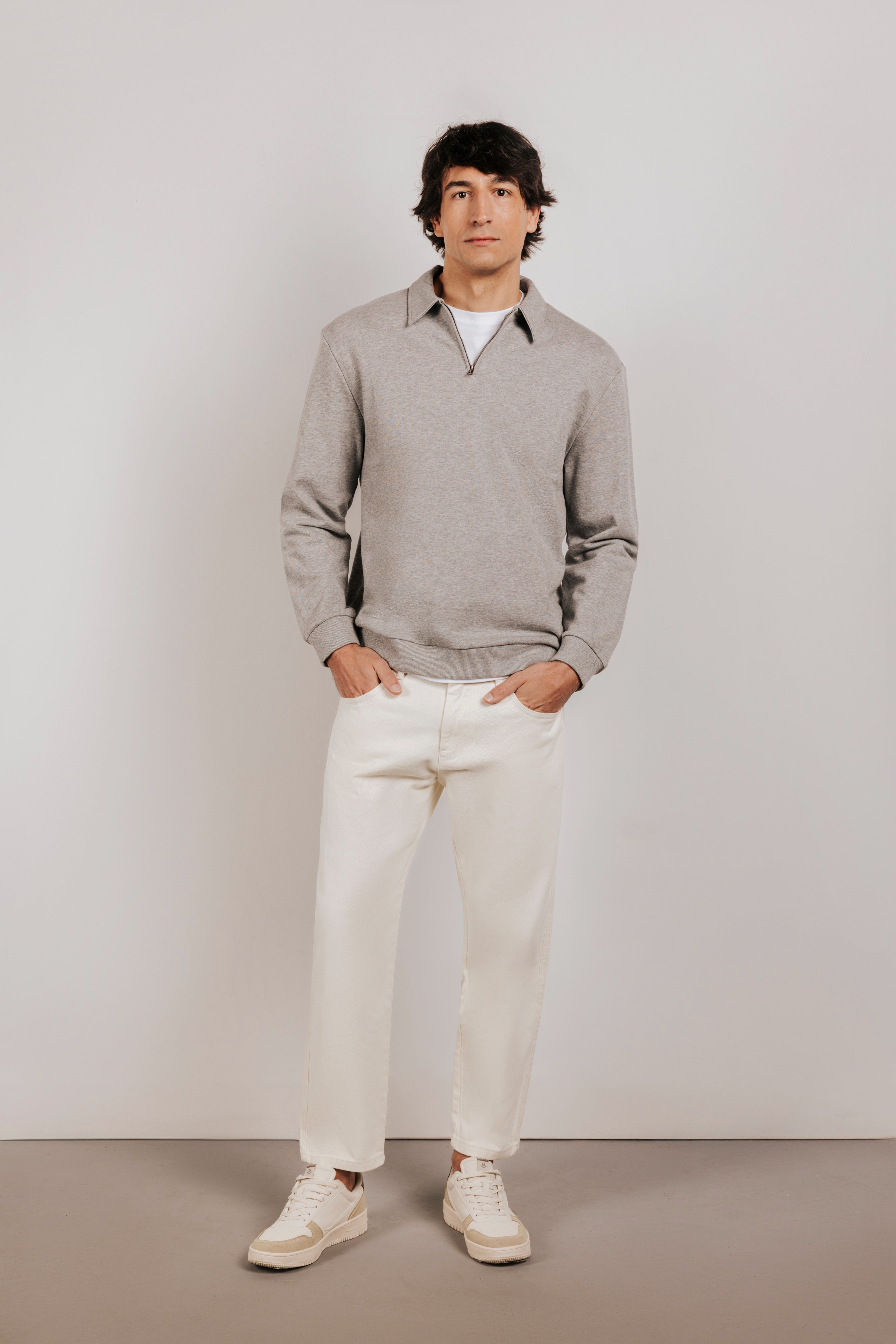 Zip-up mock neck sweatshirt