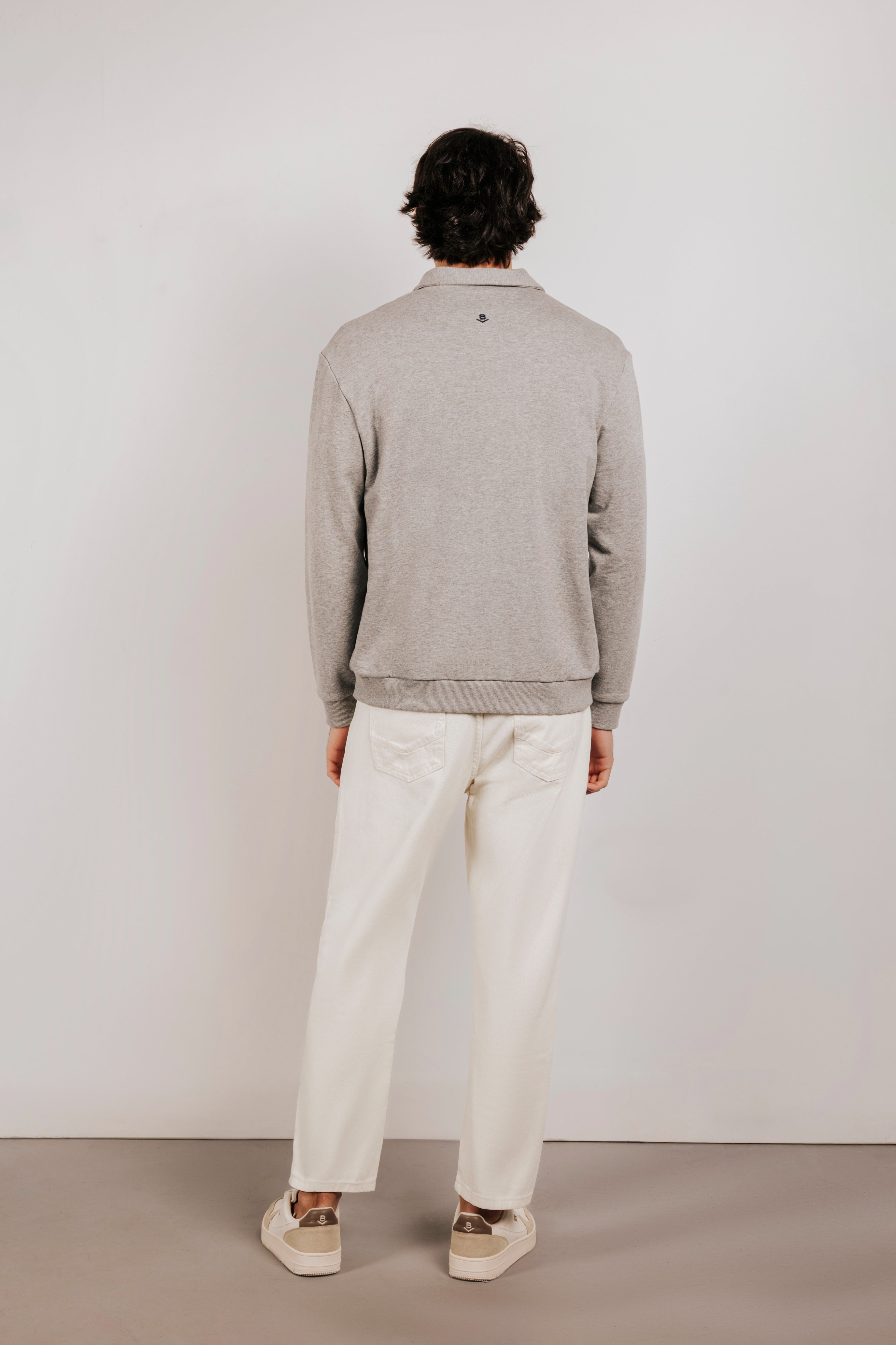 Zip-up mock neck sweatshirt