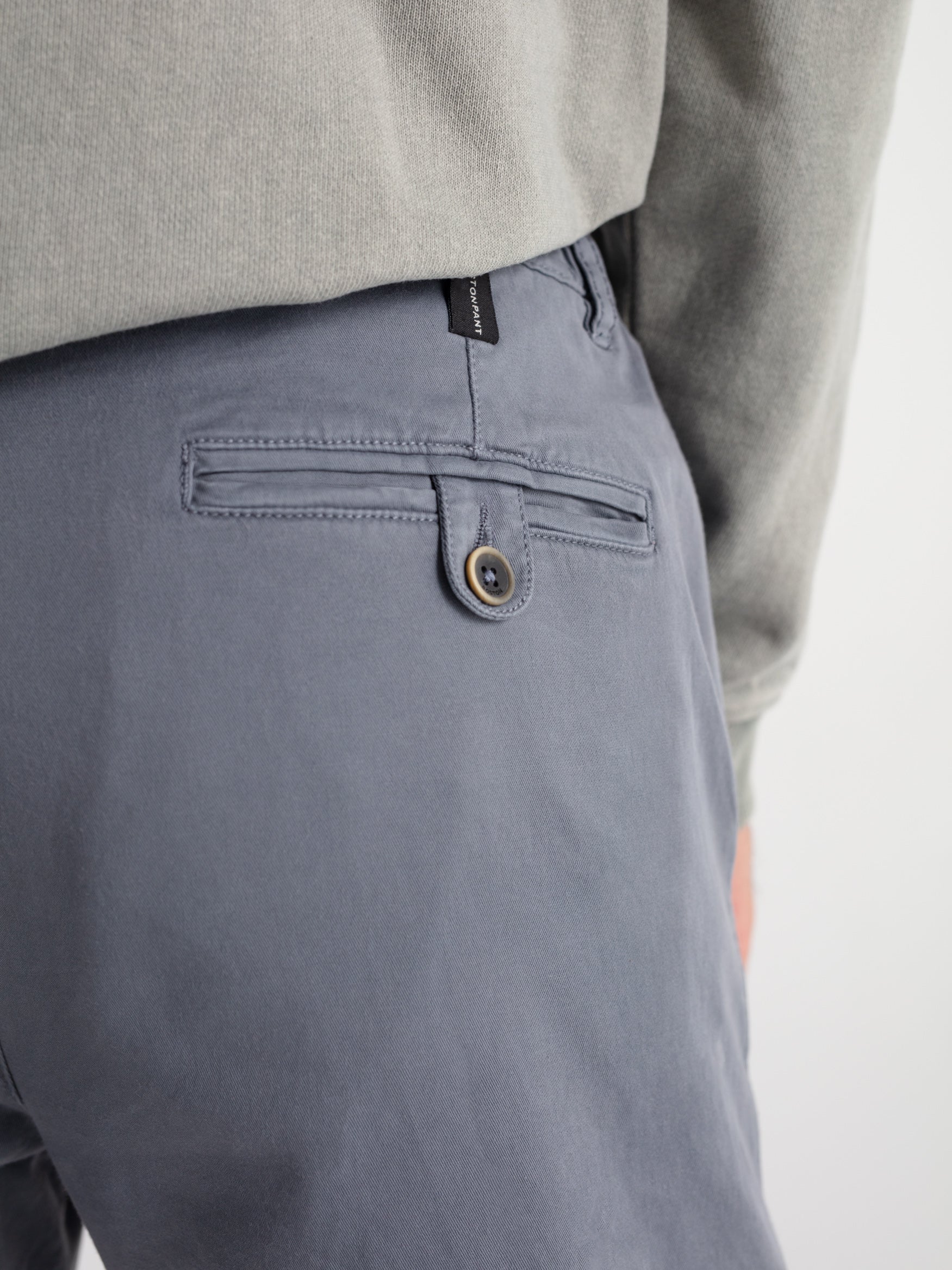 Pantalón jogger cargo