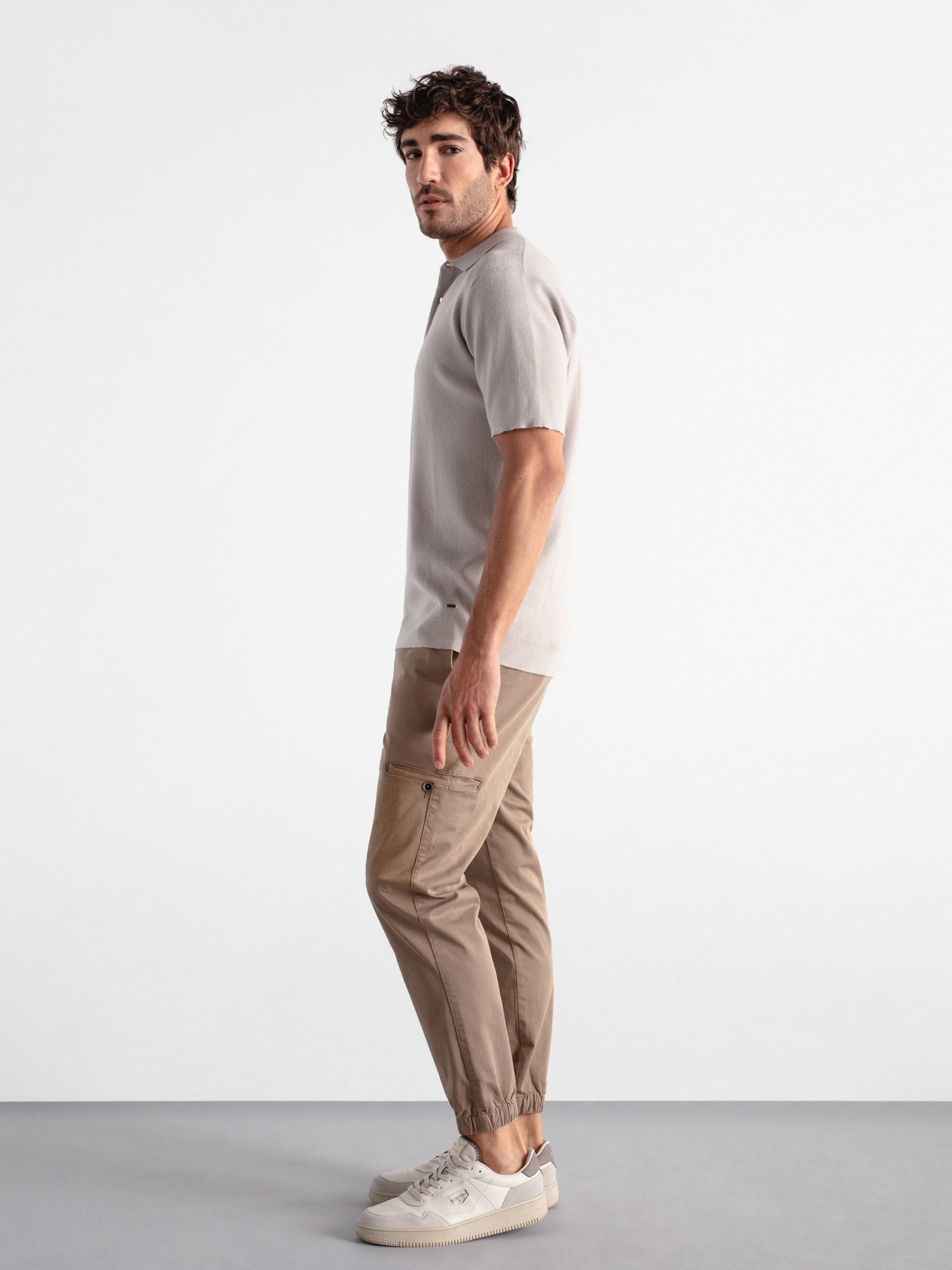 Pantalón jogger cargo