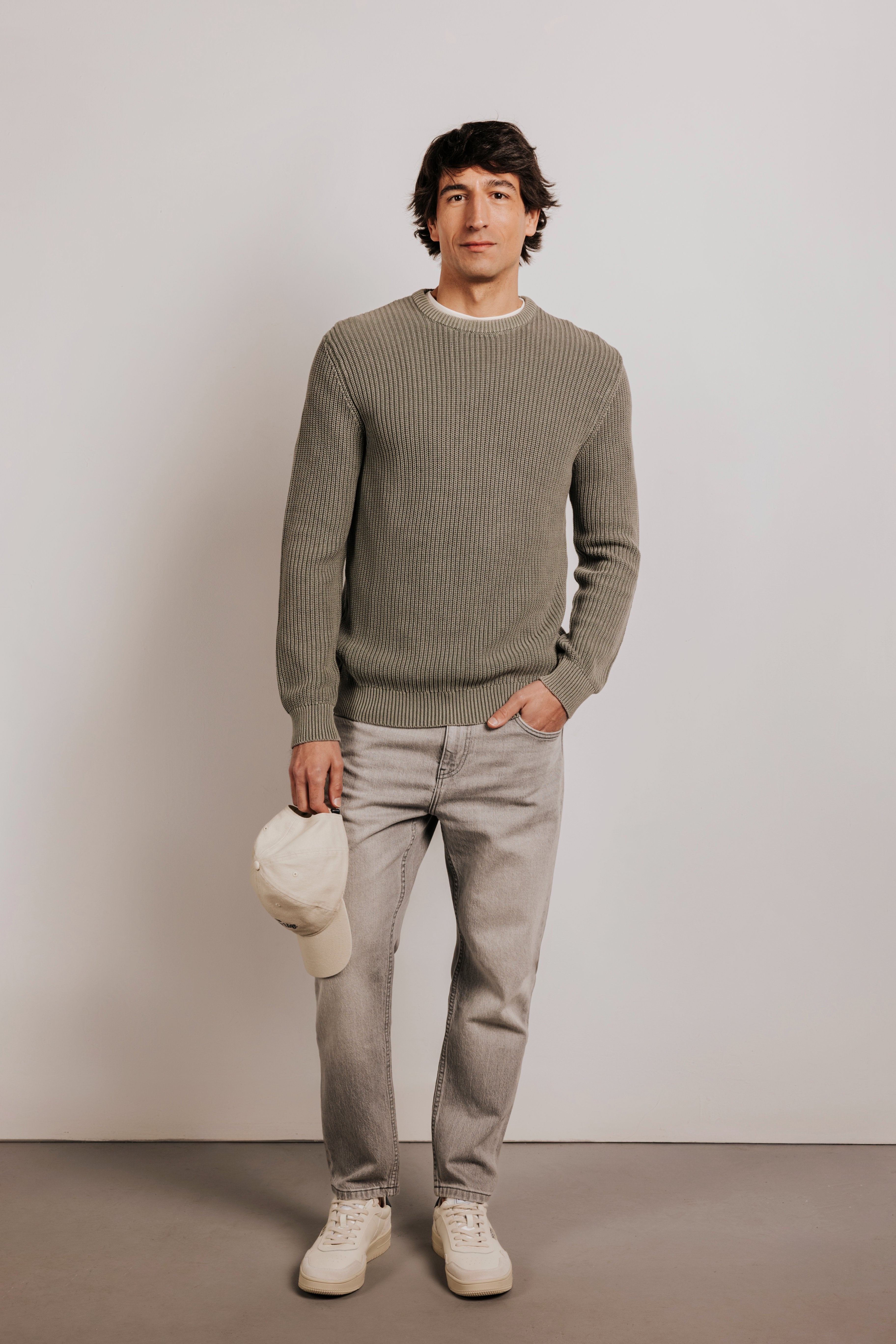 Washed effect sweater