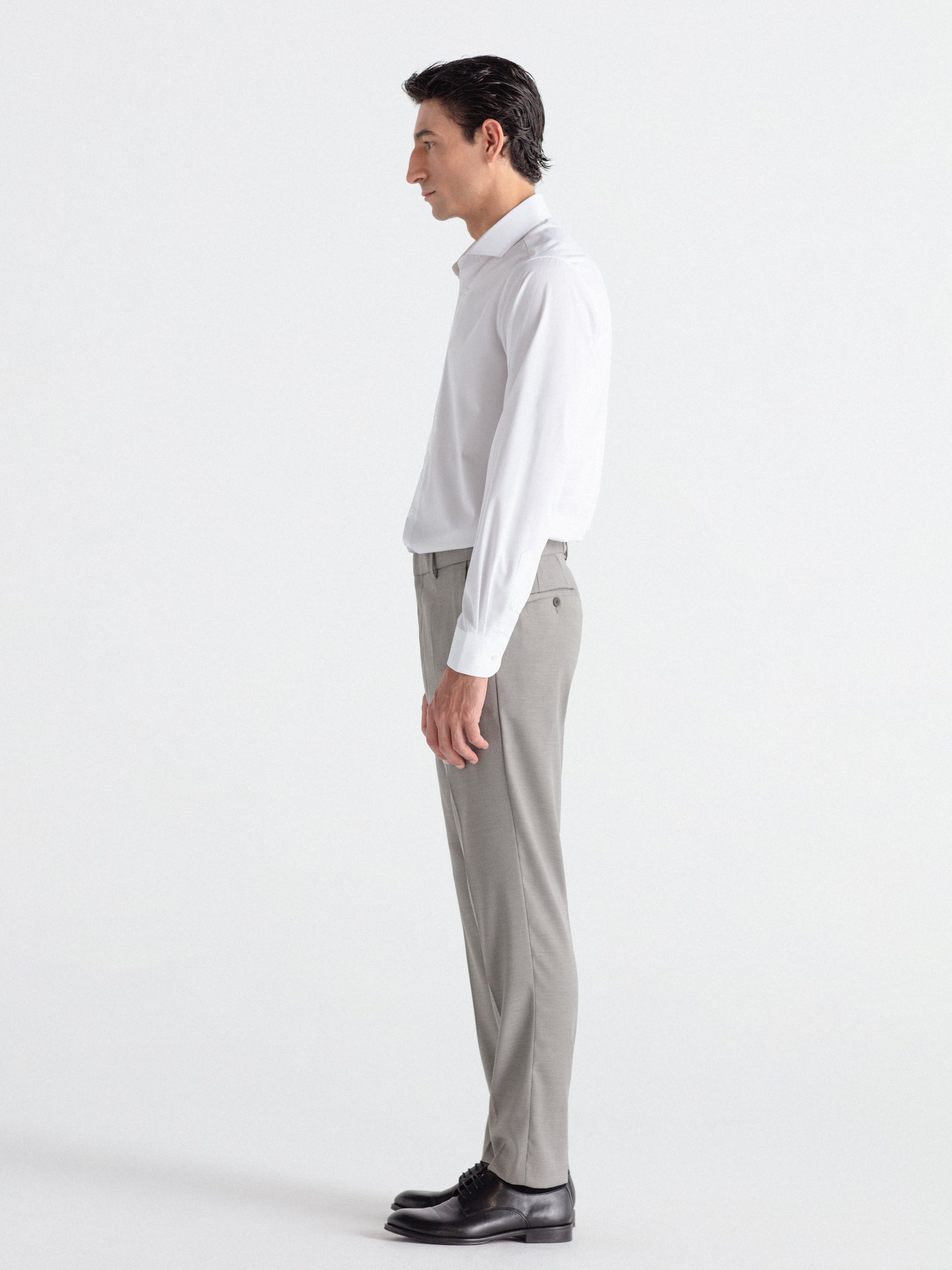 Pantalón traje falso liso