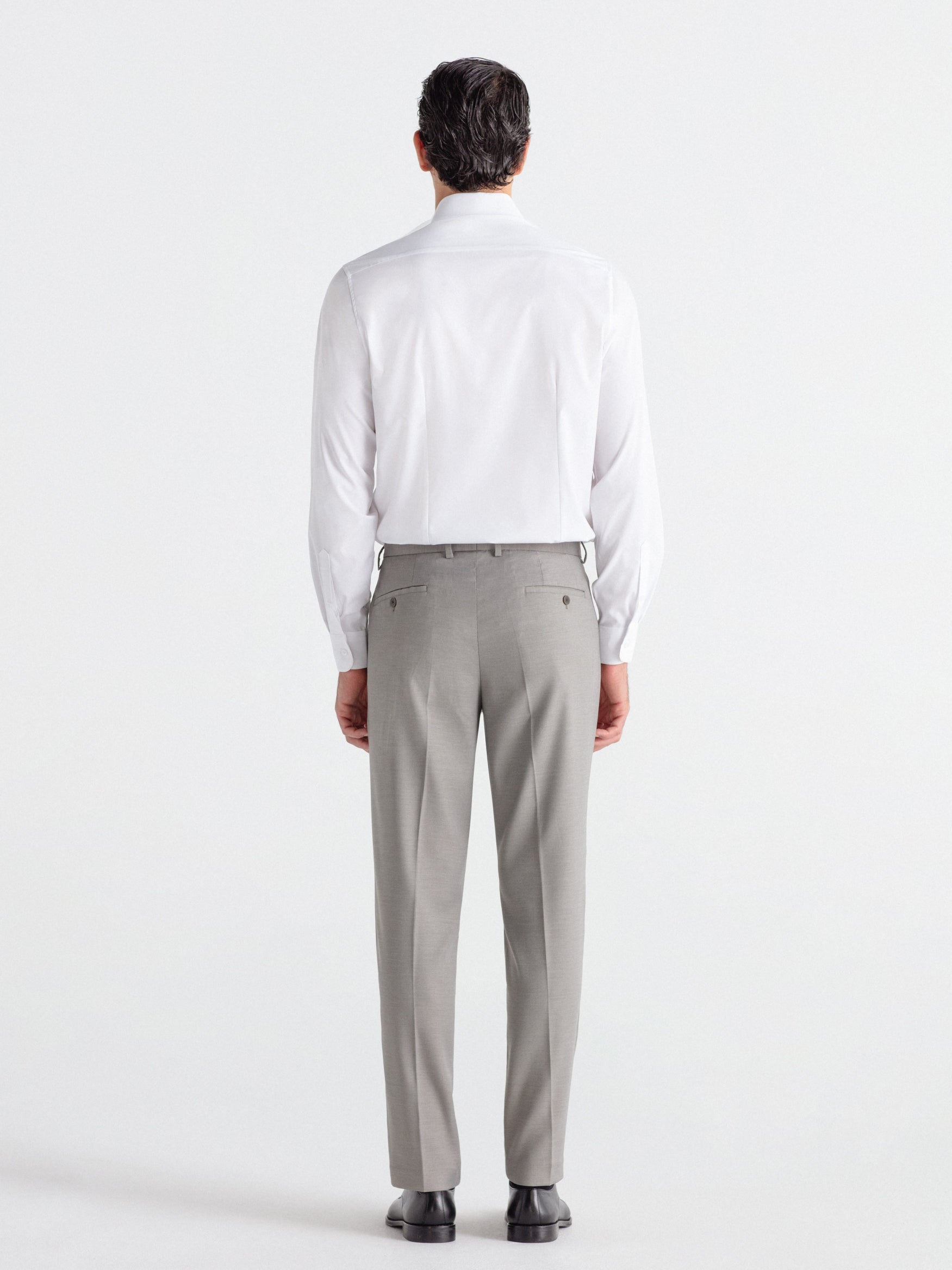 Pantalón traje falso liso