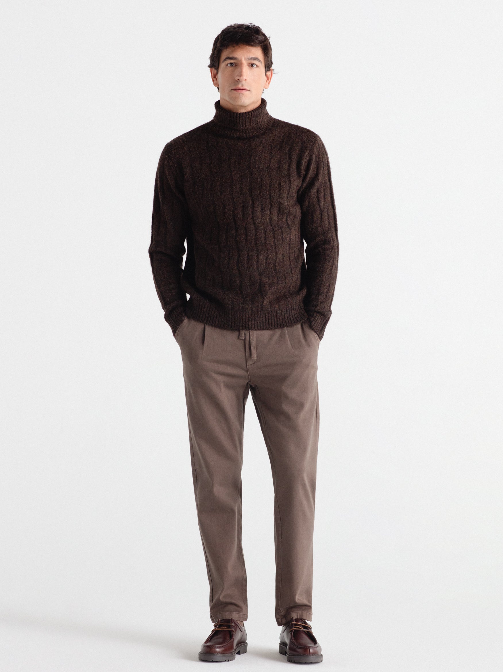 Pantalón algodón con pinzas