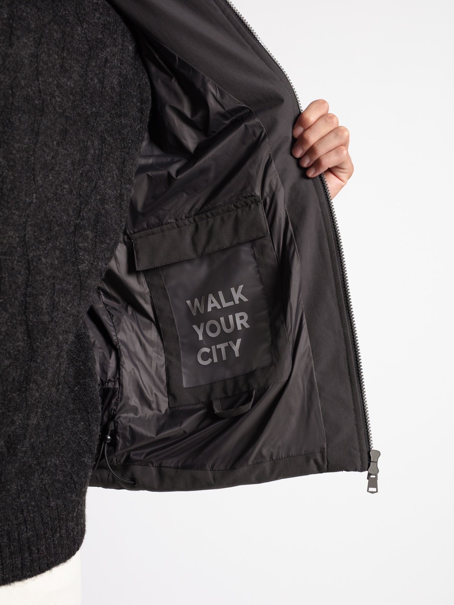 Thin diamond-quilted vest