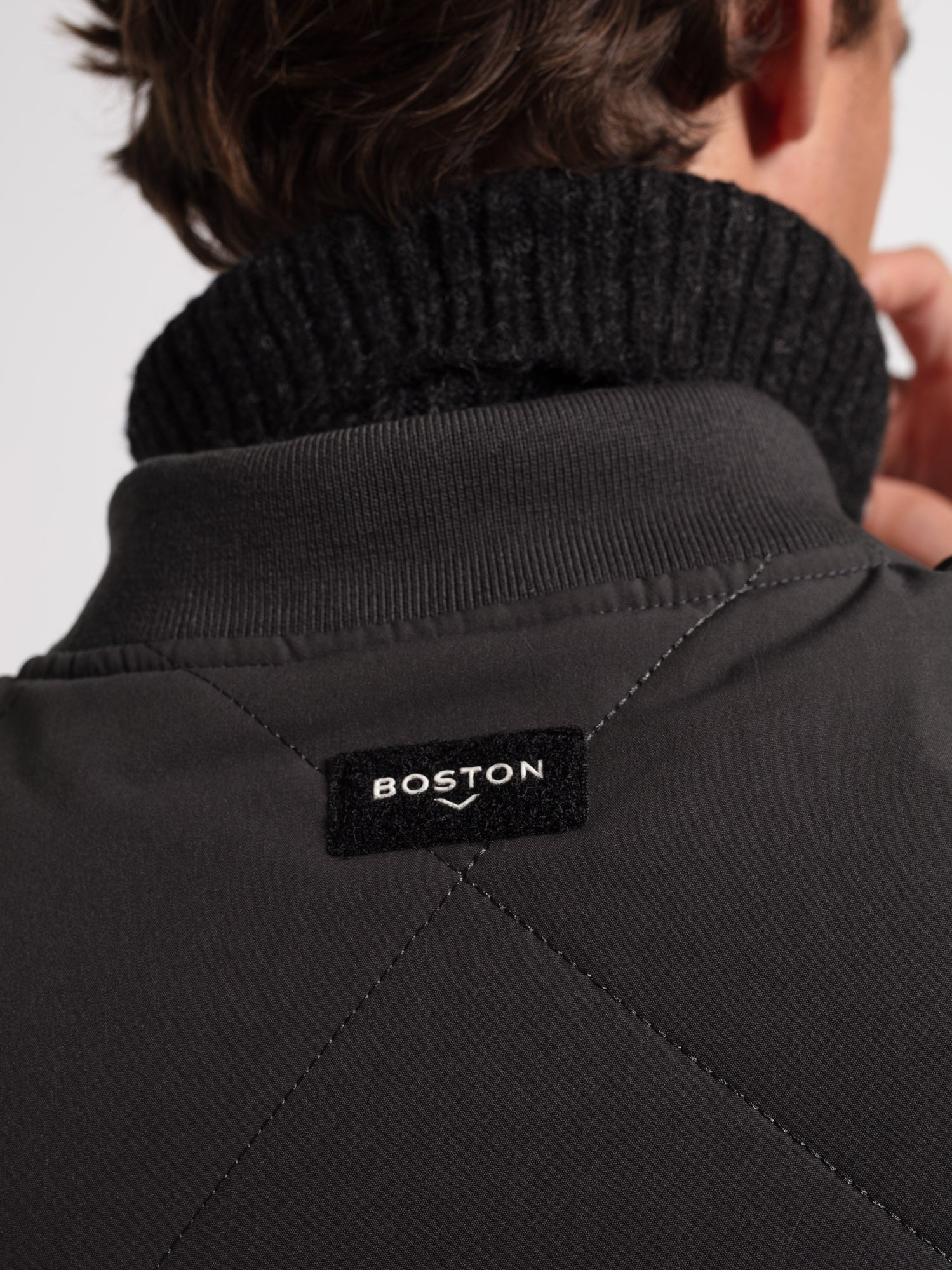 Thin diamond-quilted vest