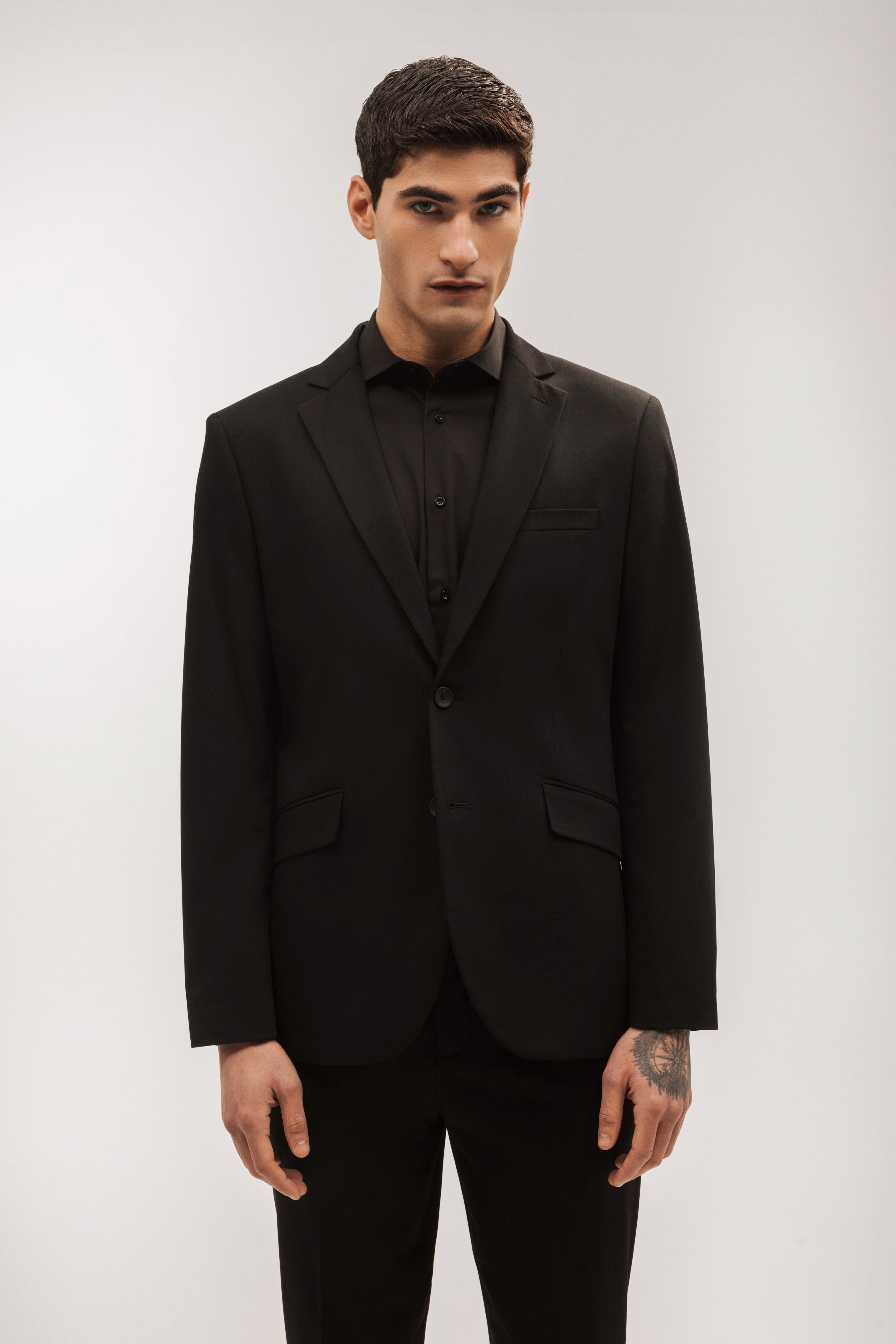 Americana traje slim fit liso