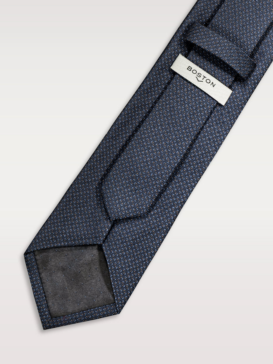 Corbata con seda motivos geométricos