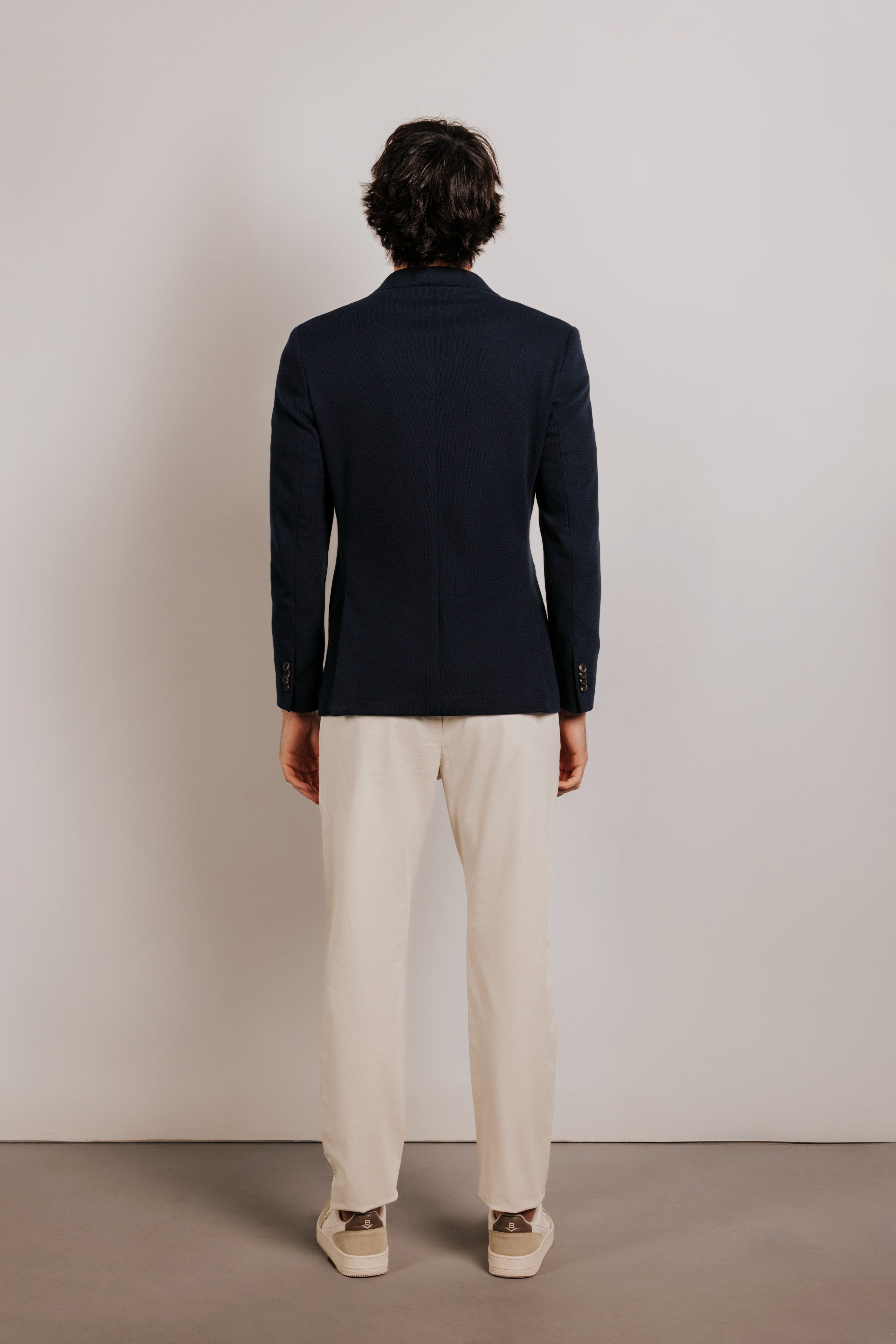 Pantalón chino slim fit esencial