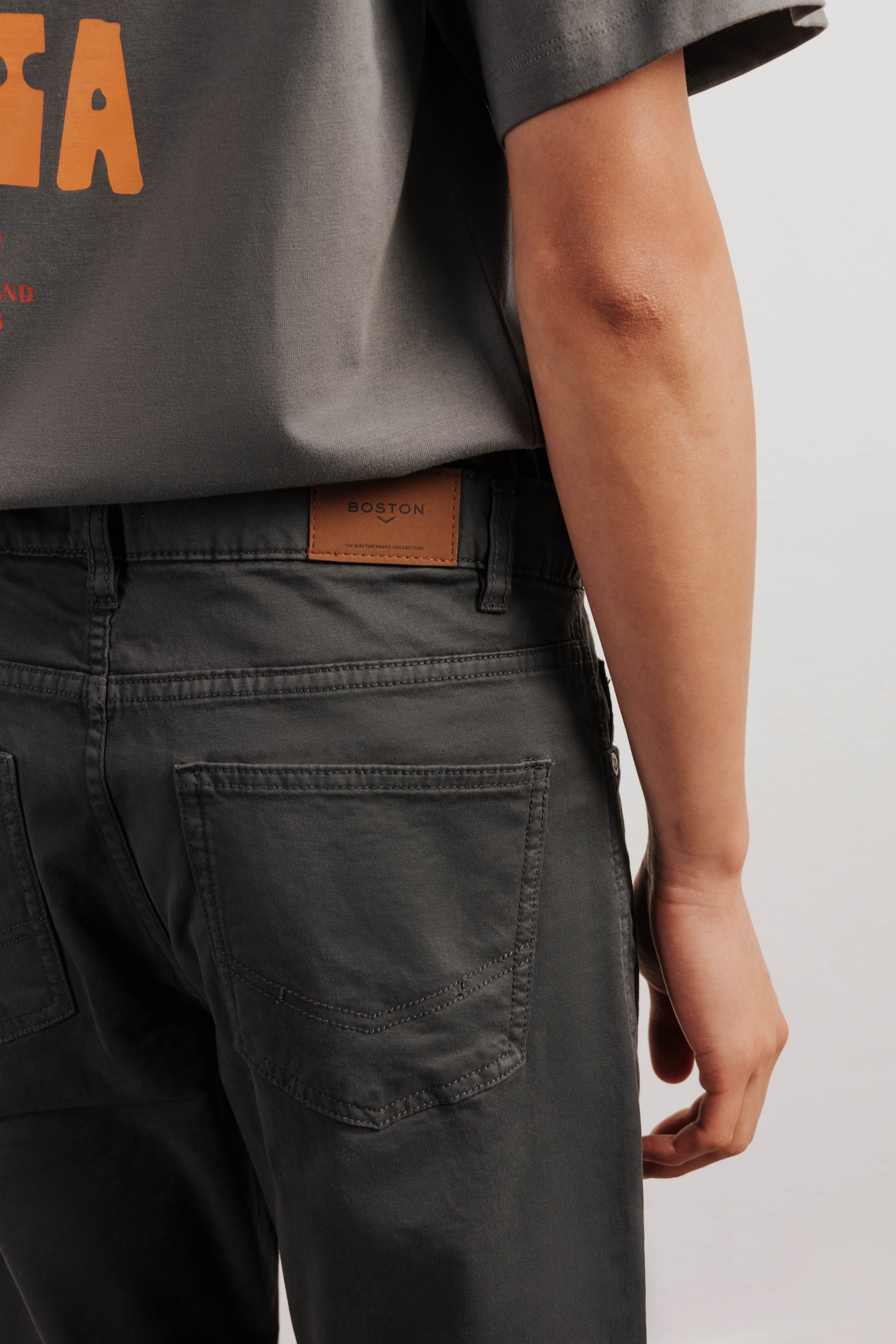 Pantalón slim fit sarga 5b