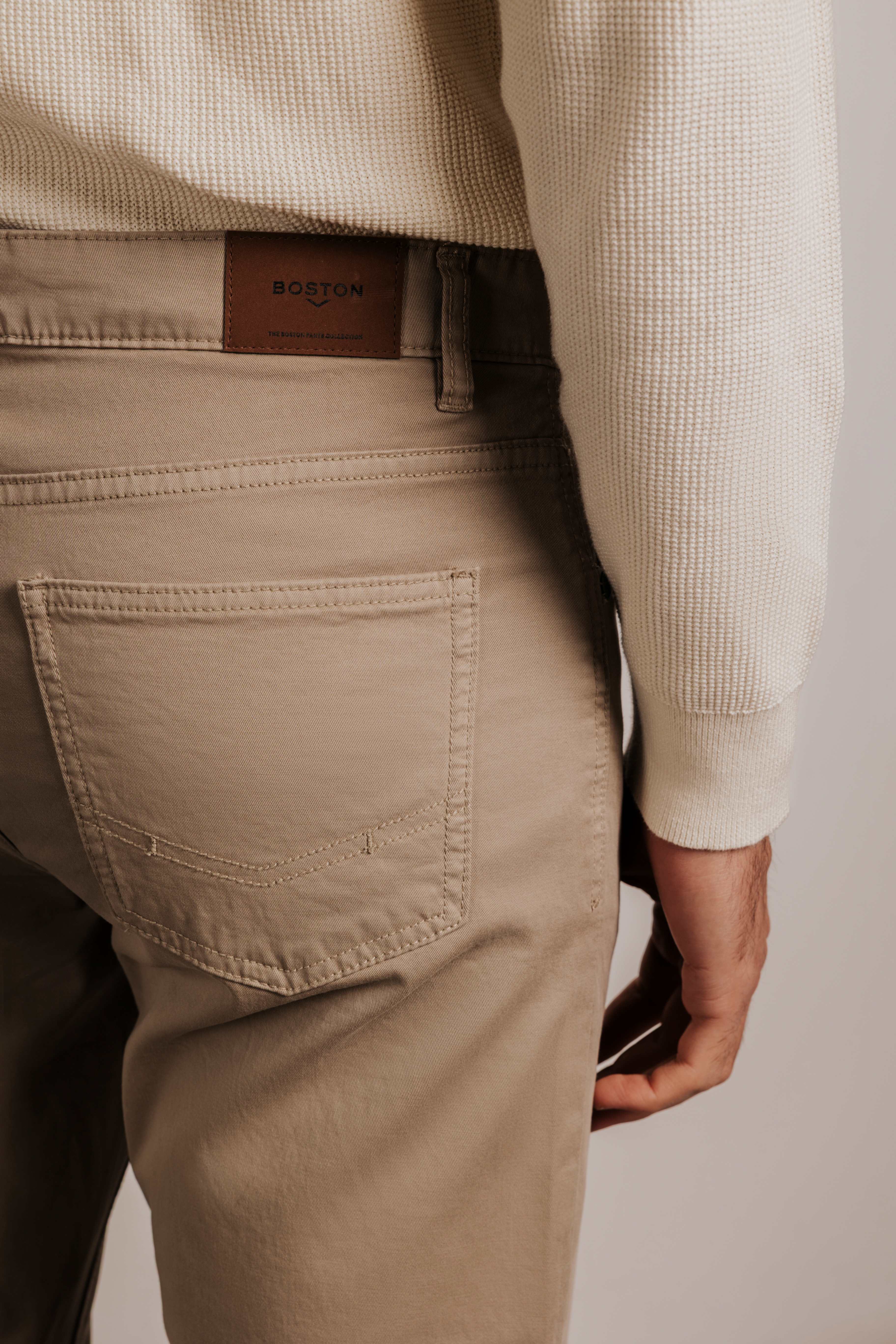 Pantalón slim fit sarga 5b