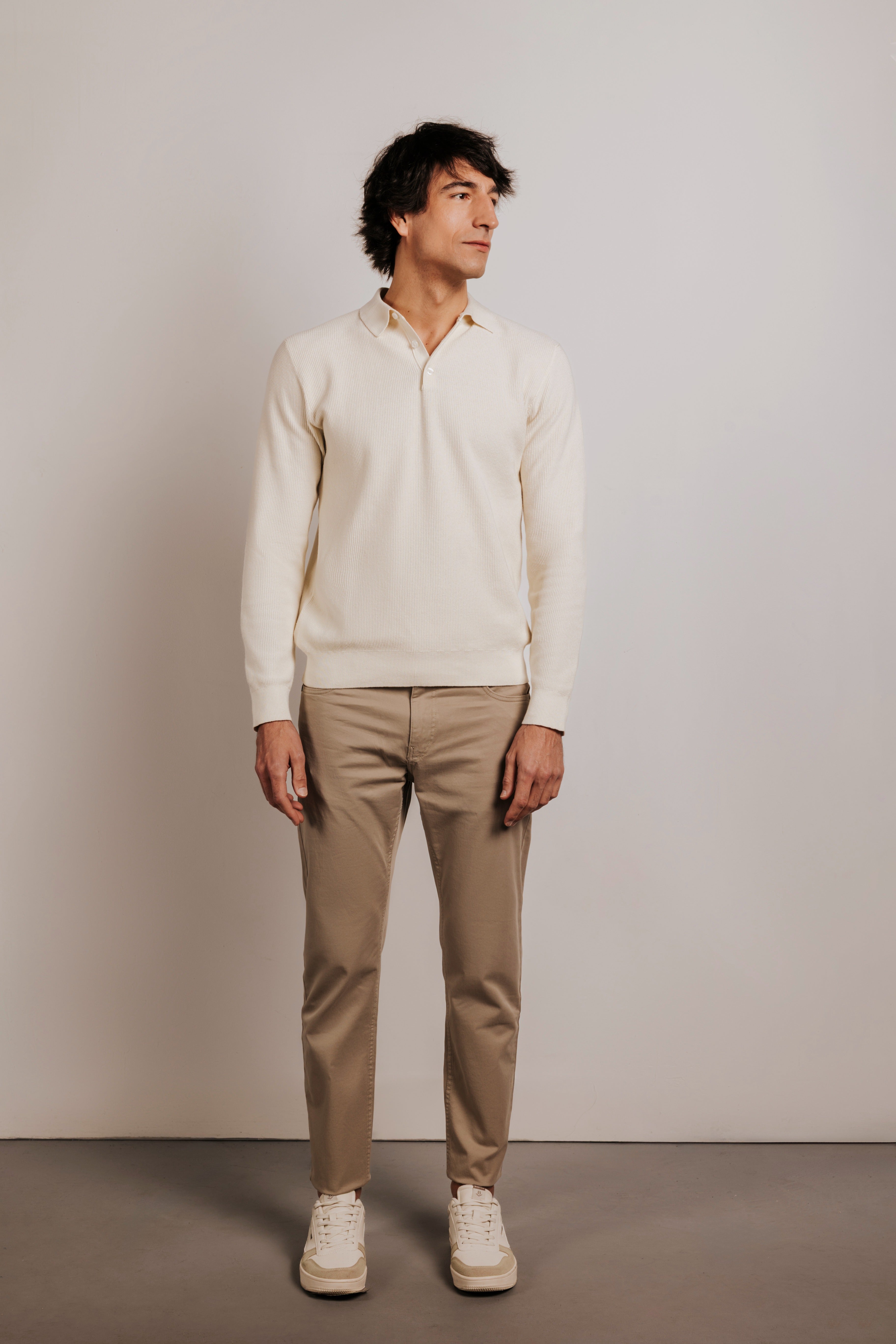 Pantalón slim fit sarga 5b