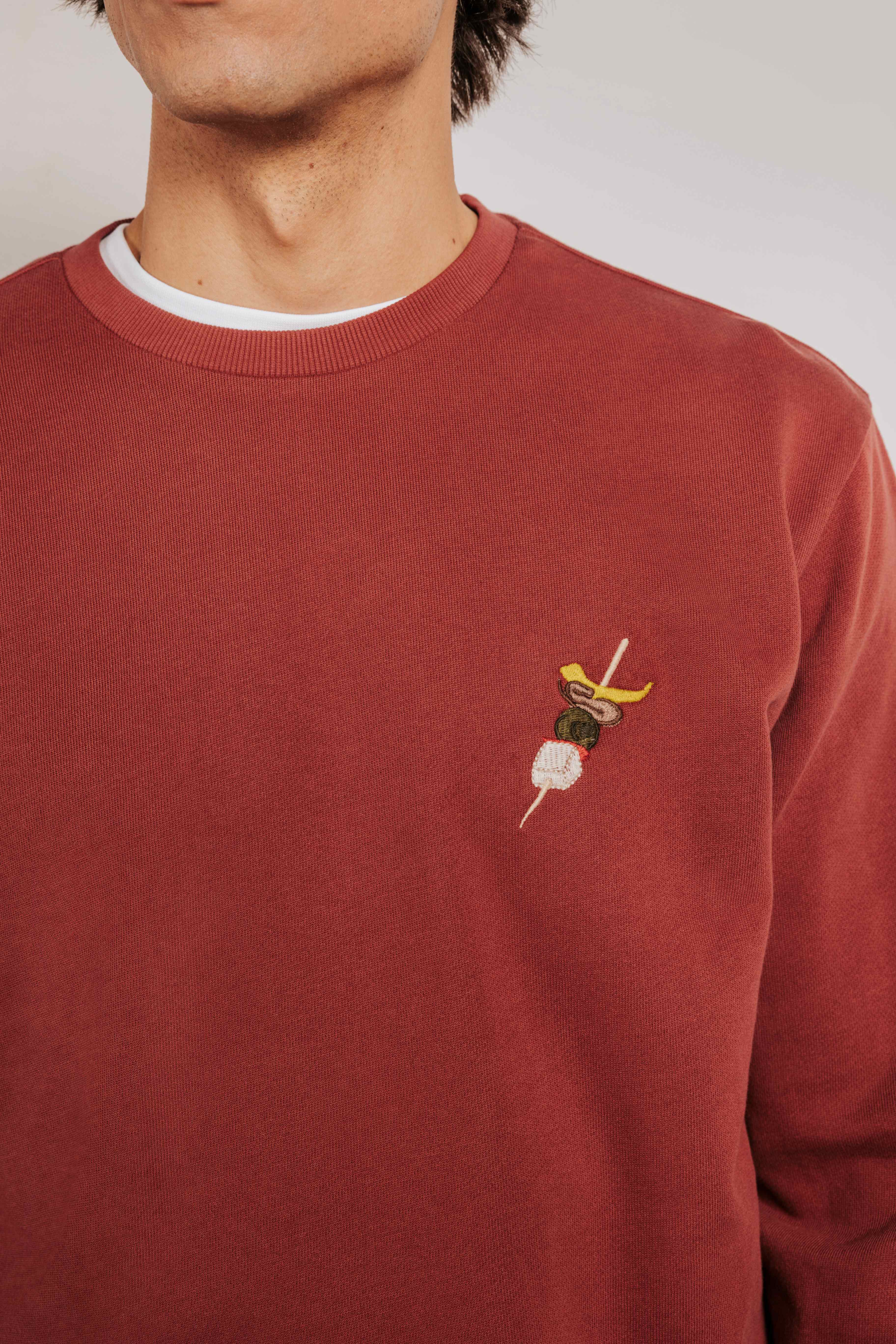 Sudadera confort bordado
