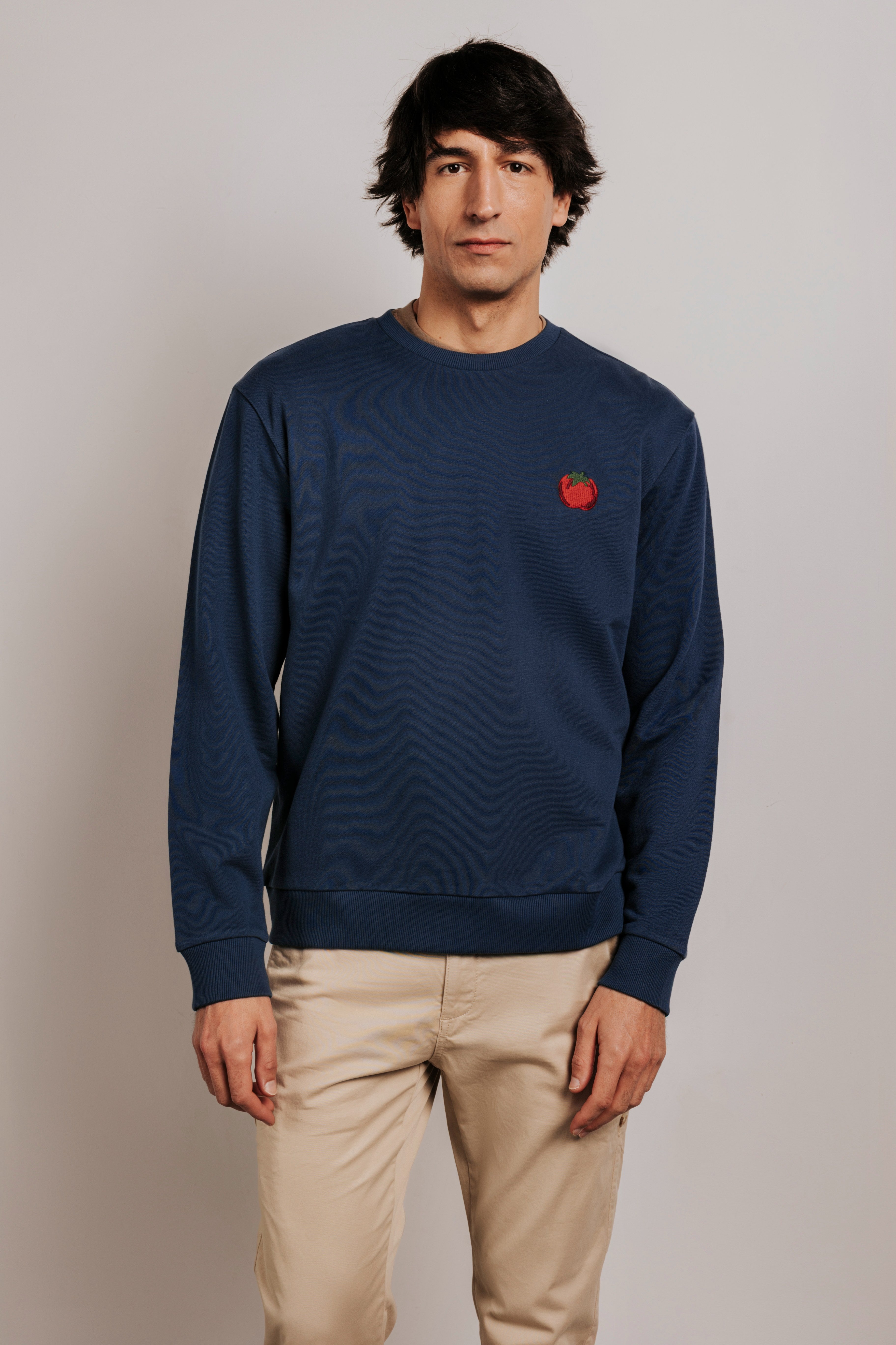 Sudadera confort bordado