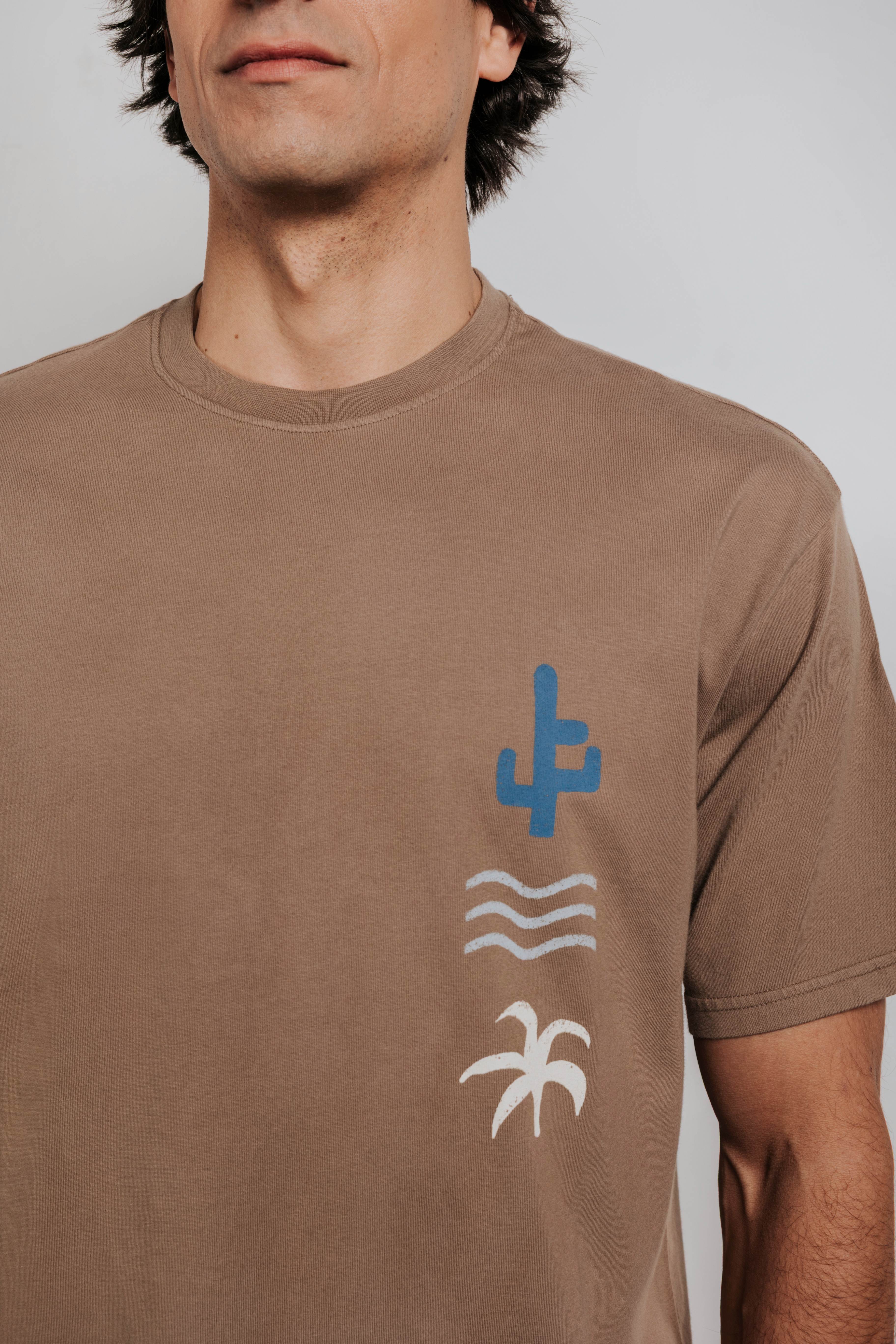 Camiseta oversize figuras