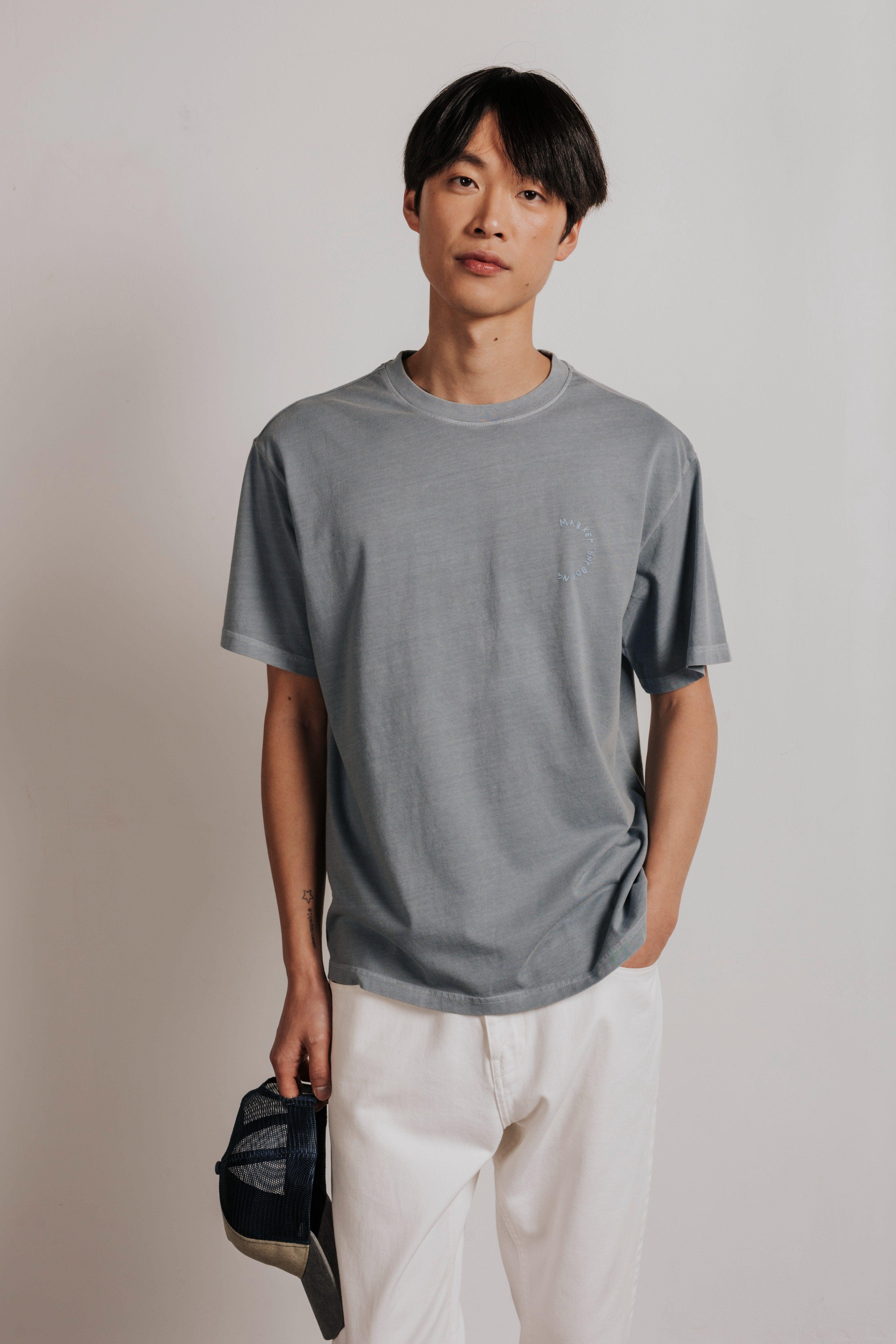 Camiseta confort market