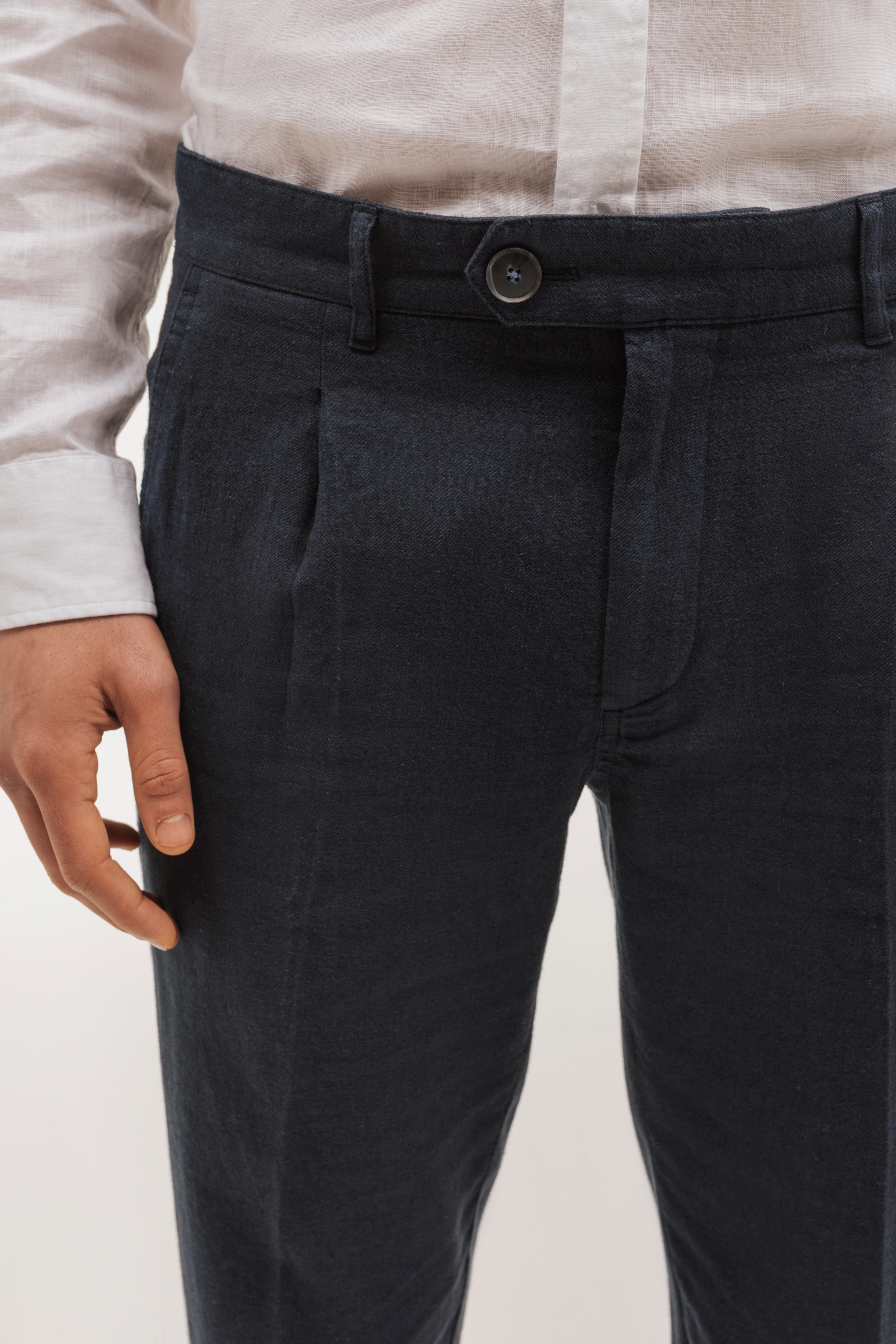 Pantalón smart chino lino