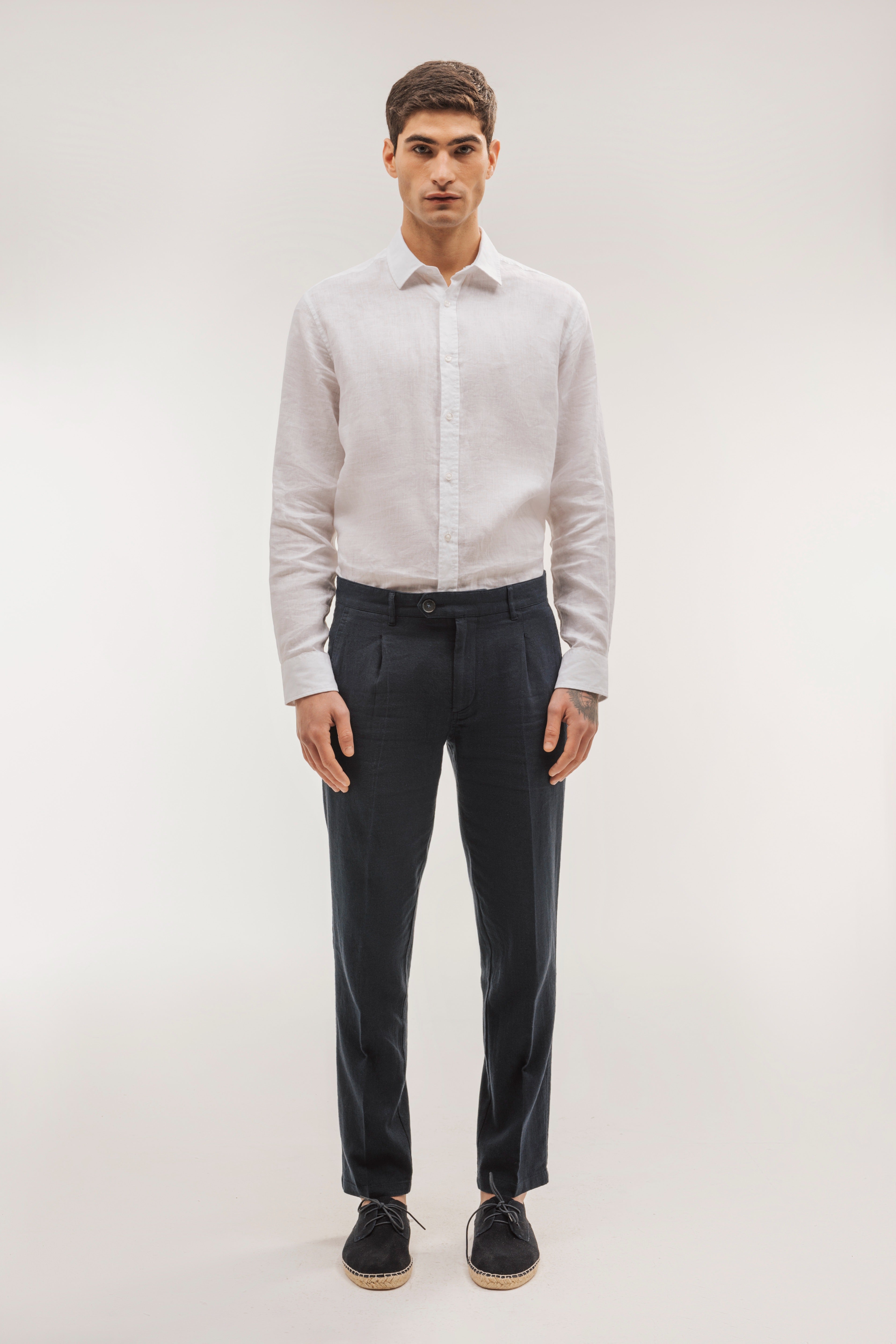 Pantalón smart chino lino