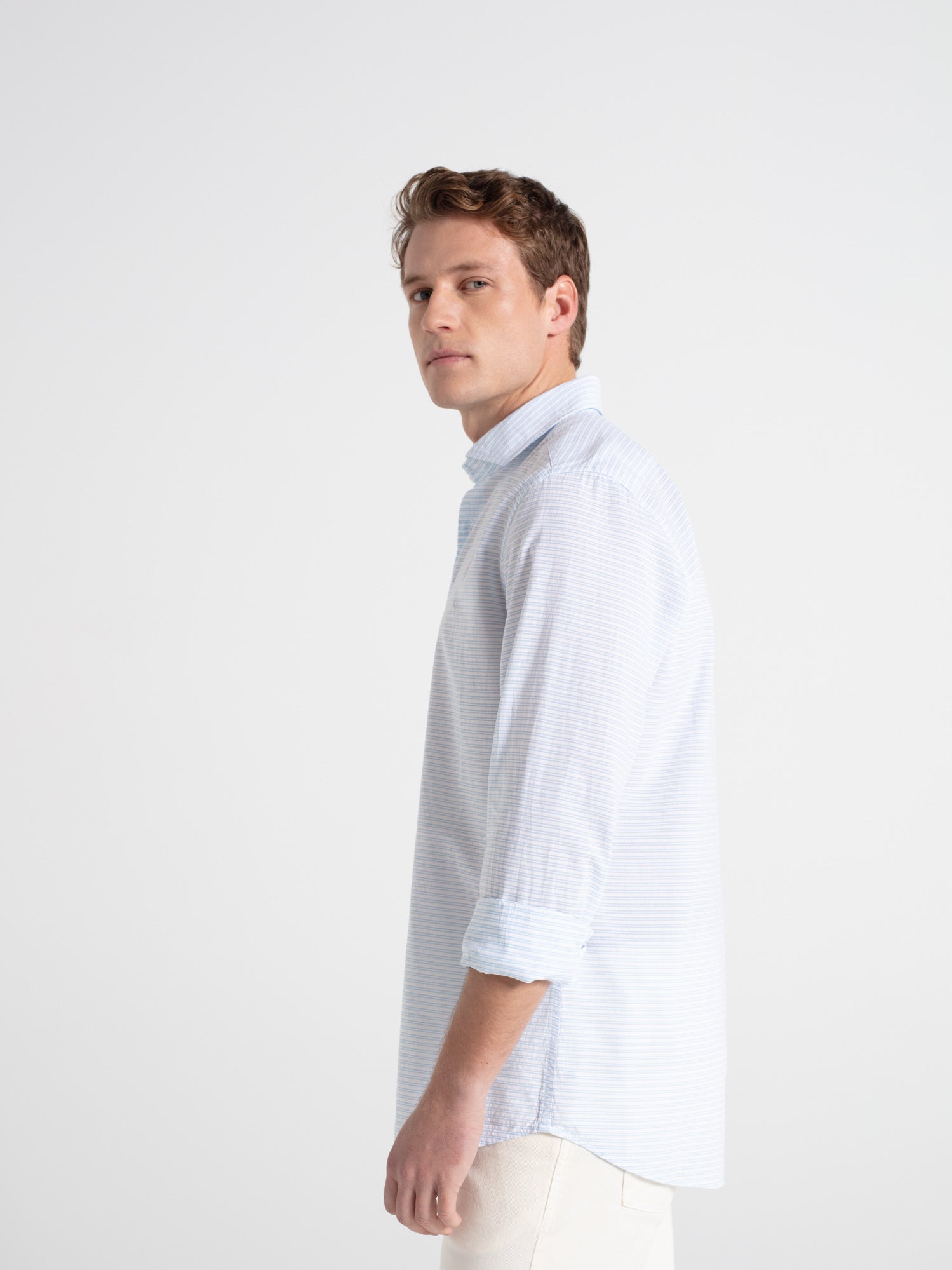 Camisa slim rayas seersucker