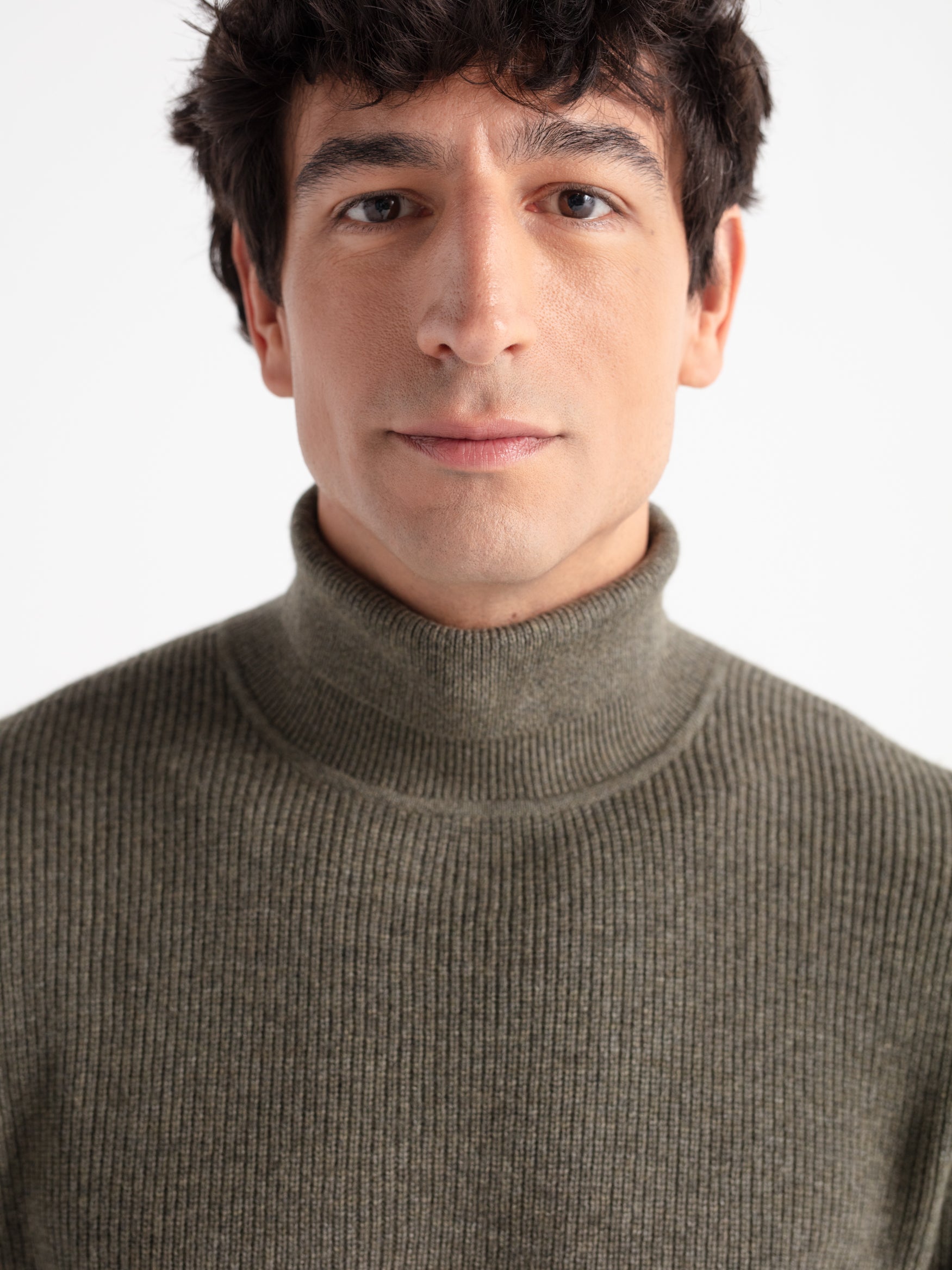 Jersey cuello alto punto ingles