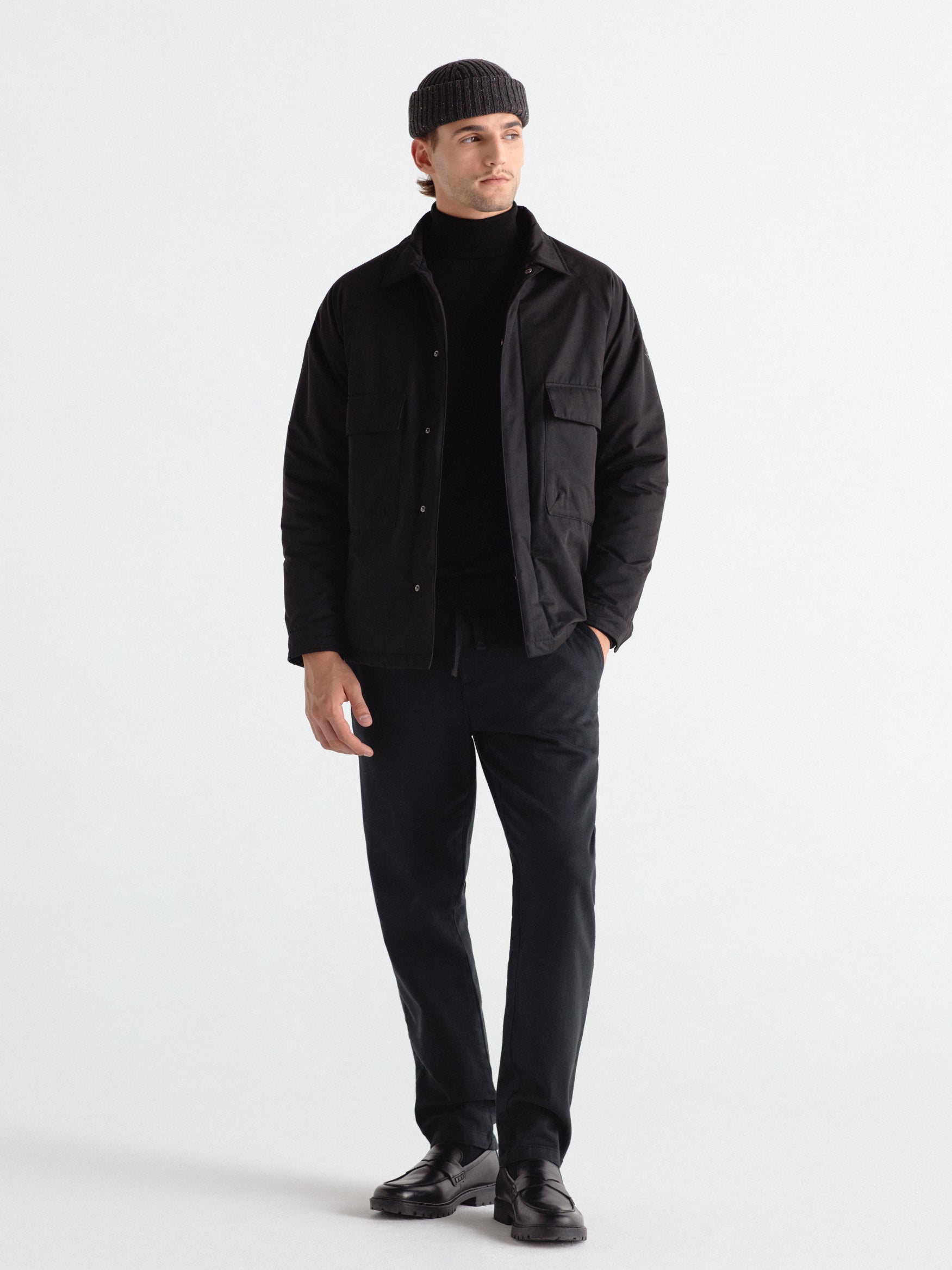 Cazadora acolchada bolsillos