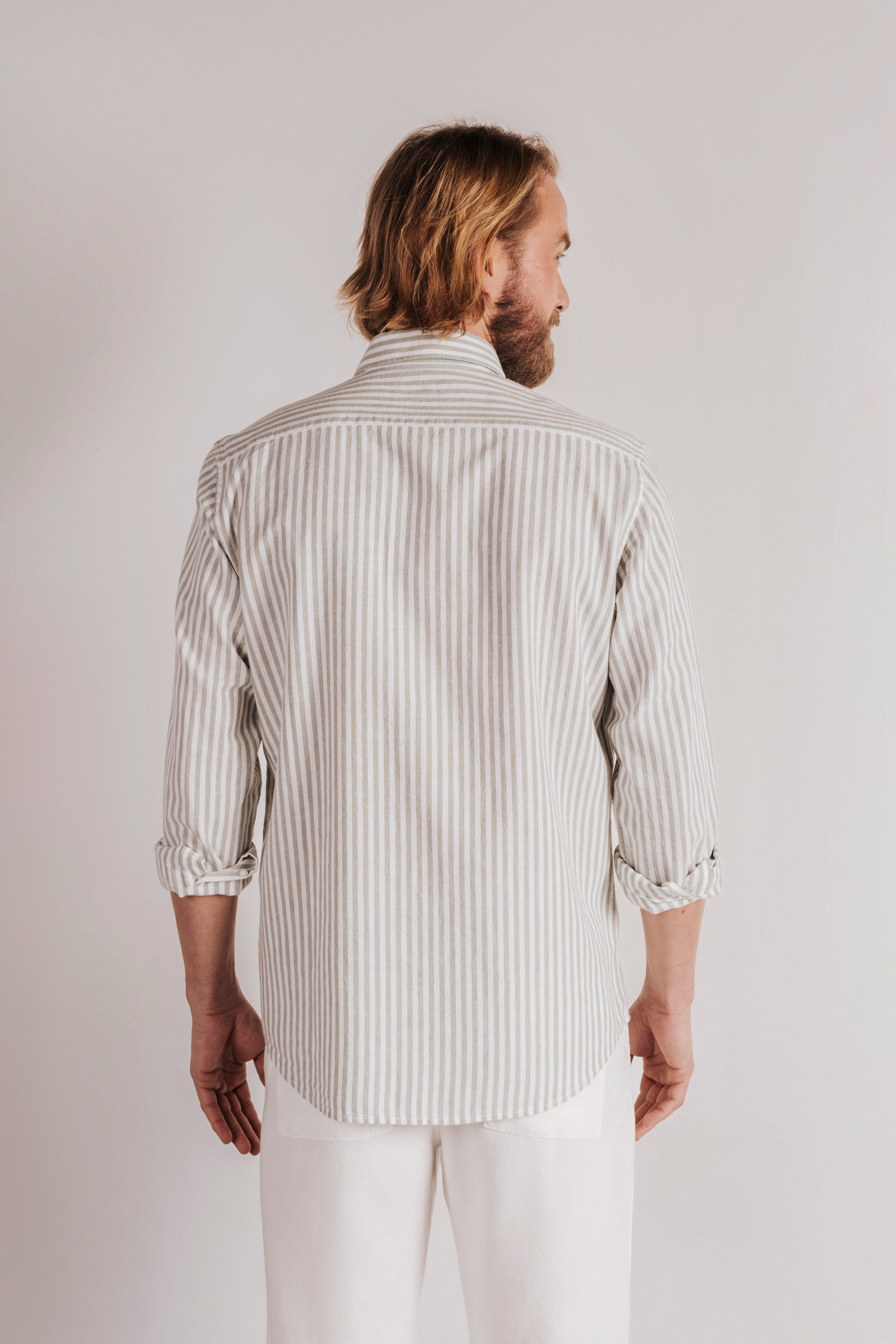 Camisa regular fit lino rayas