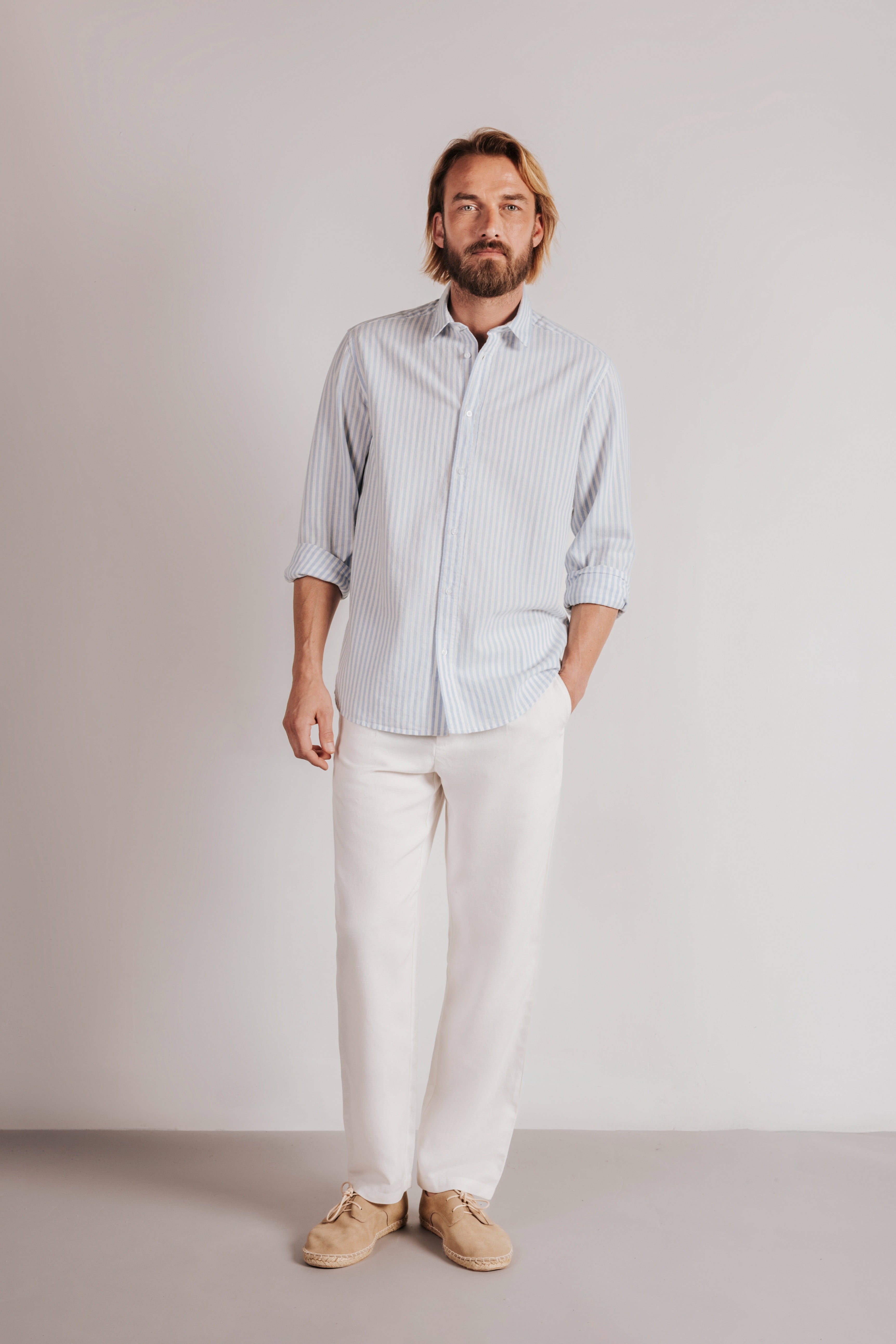 Camisa regular fit lino rayas