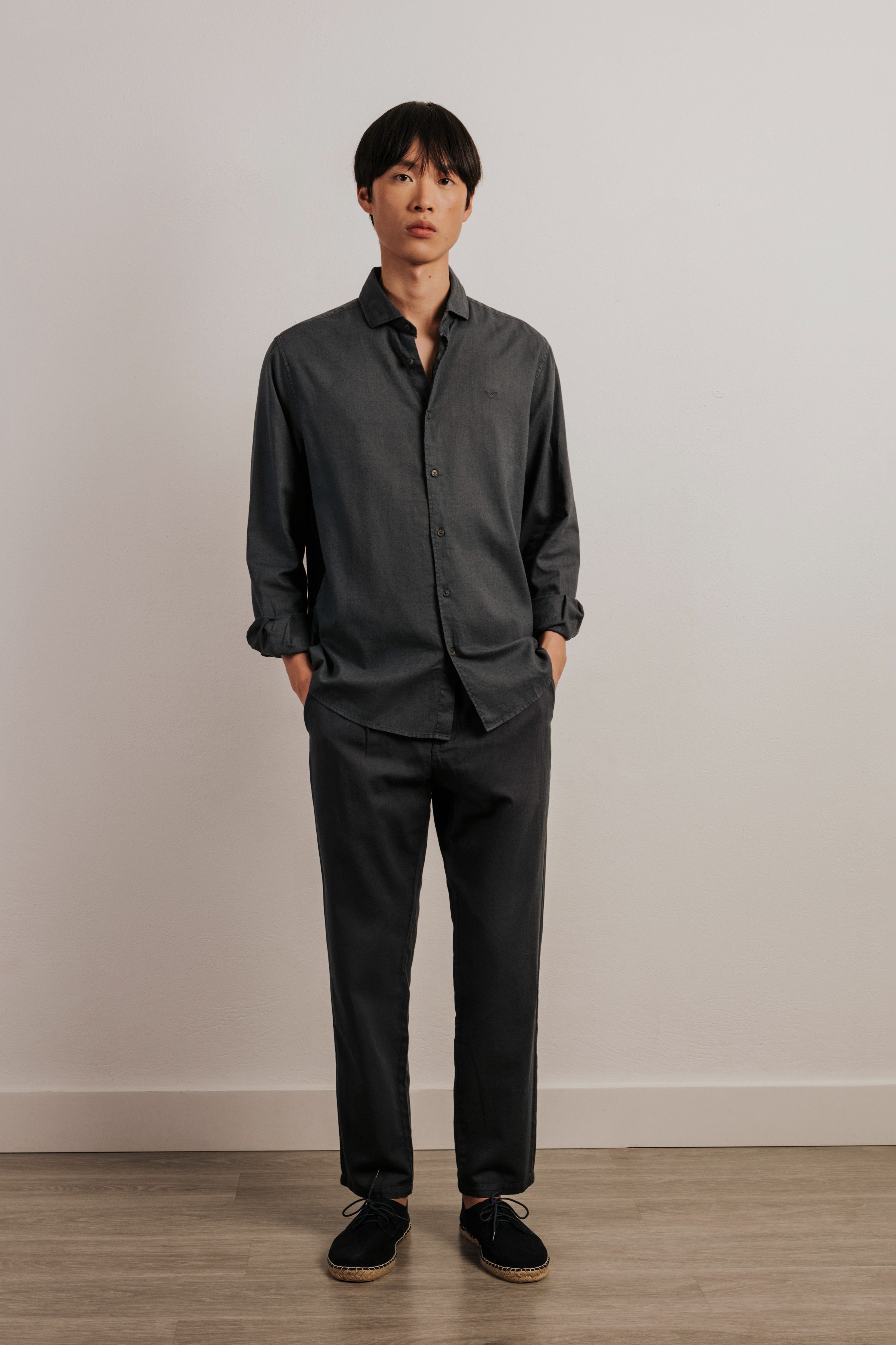 Camisa regular fit lino