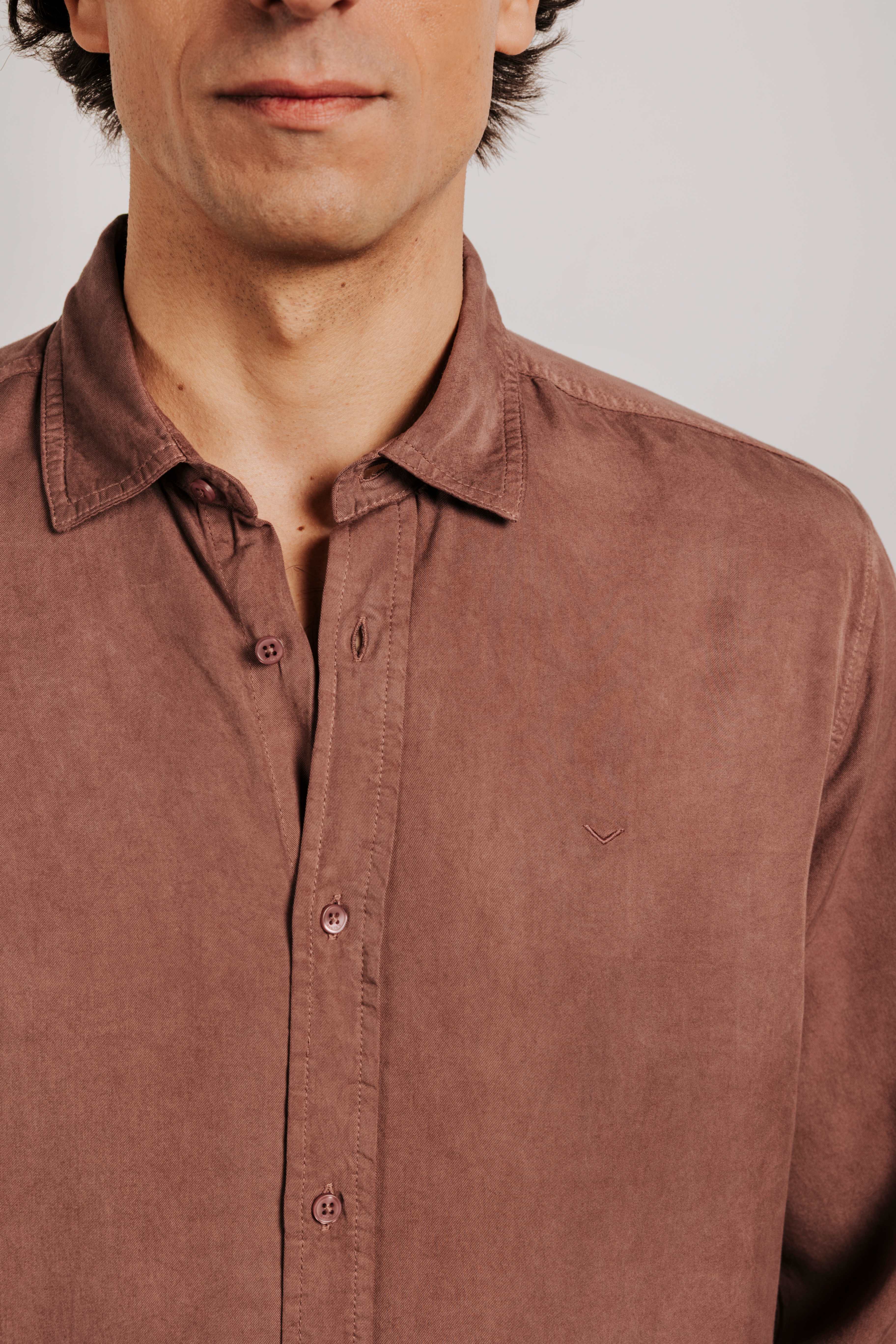 Camisa regular fit tencel