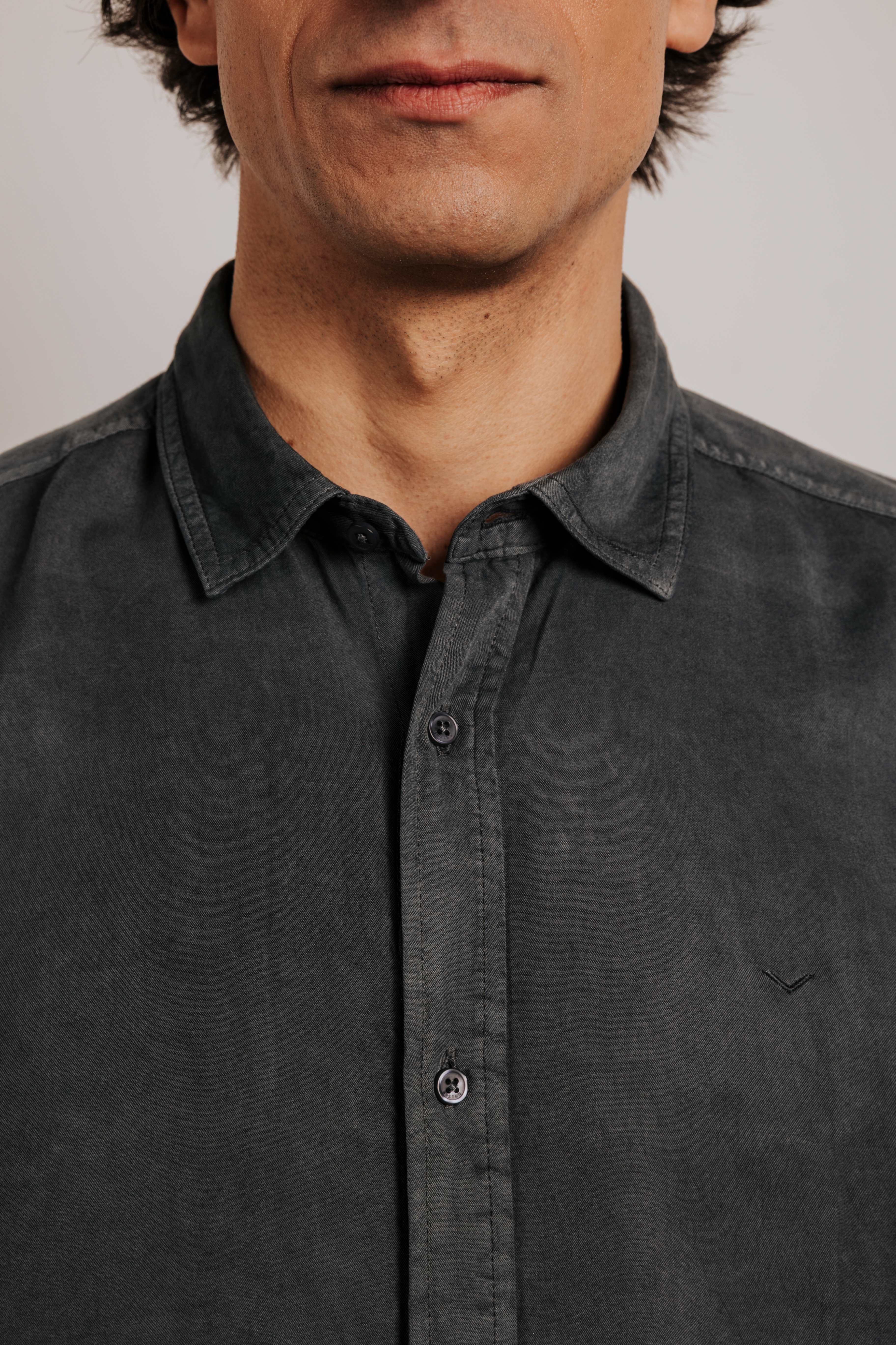 Camisa regular fit tencel