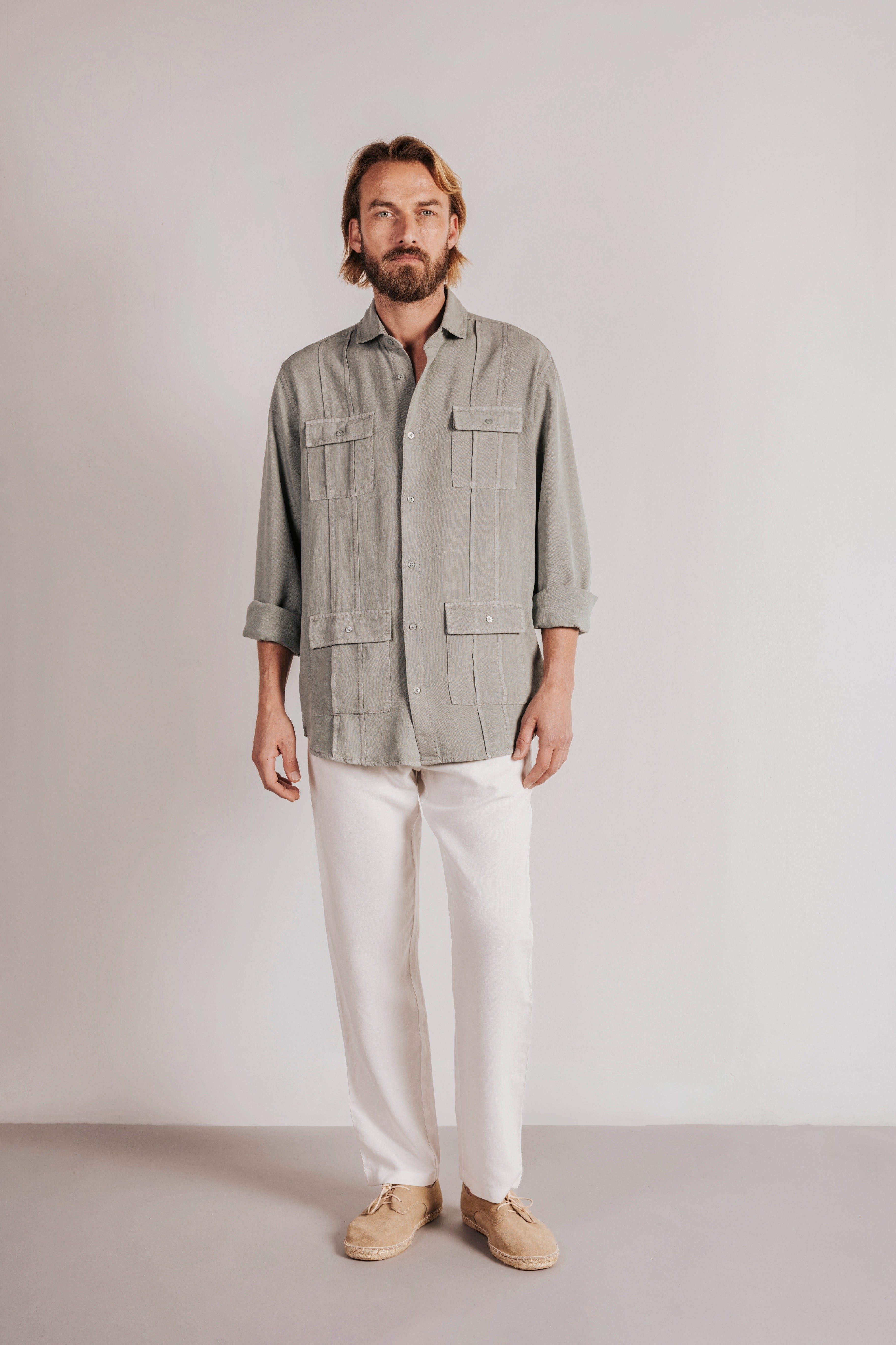 Camisa regular fit guayabera