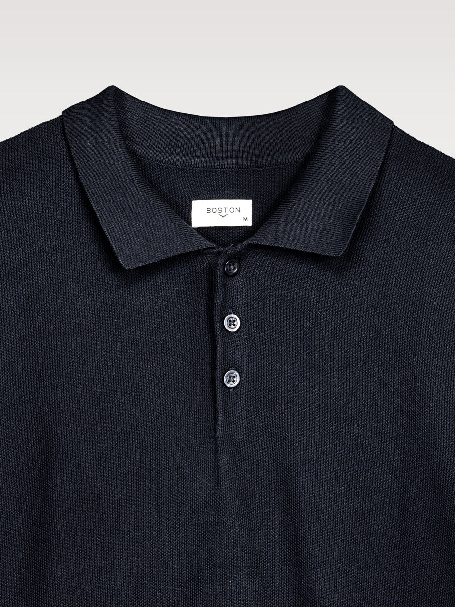 Polo shirt, short sleeves, structured knit fabric