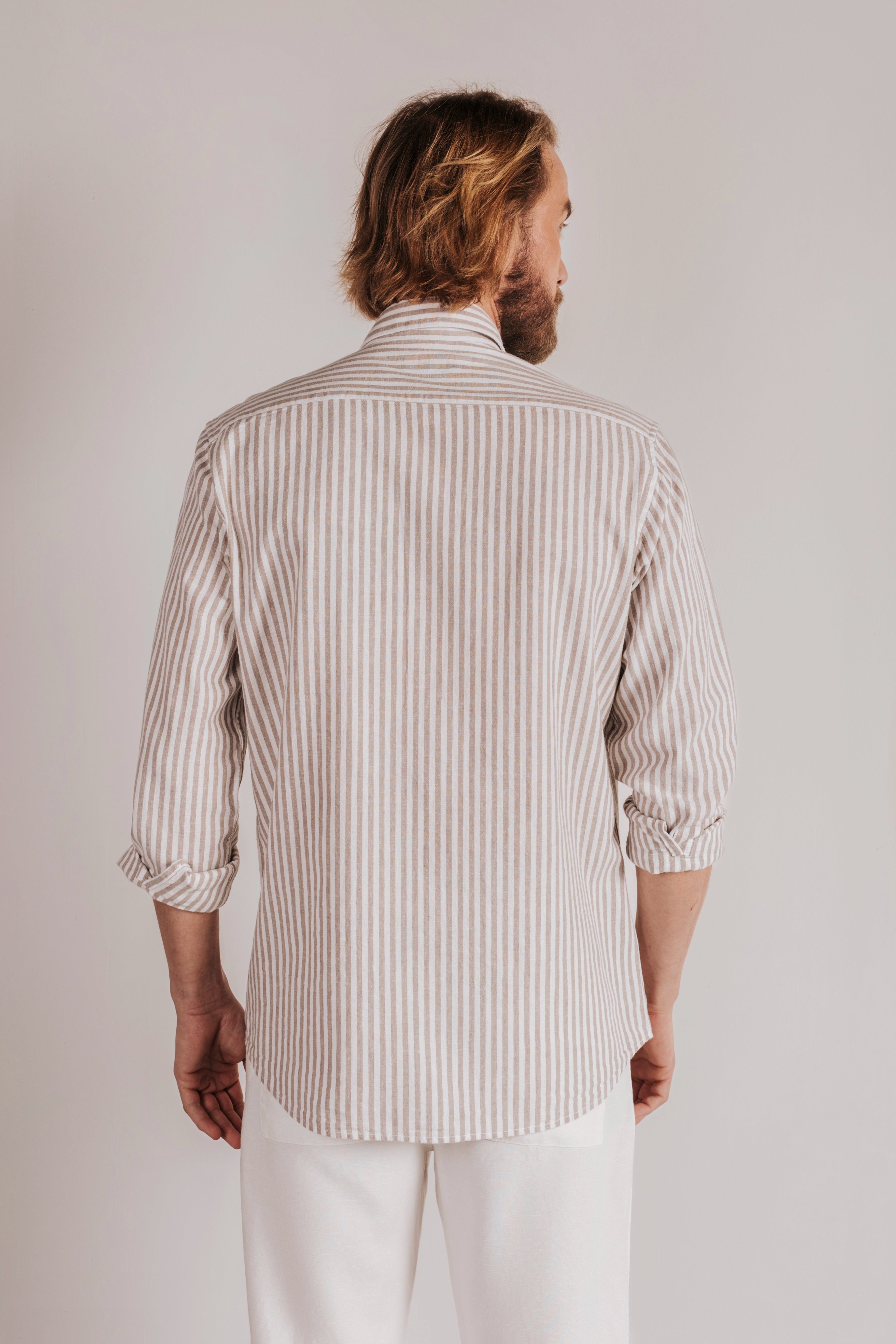 Camisa regular fit lino rayas