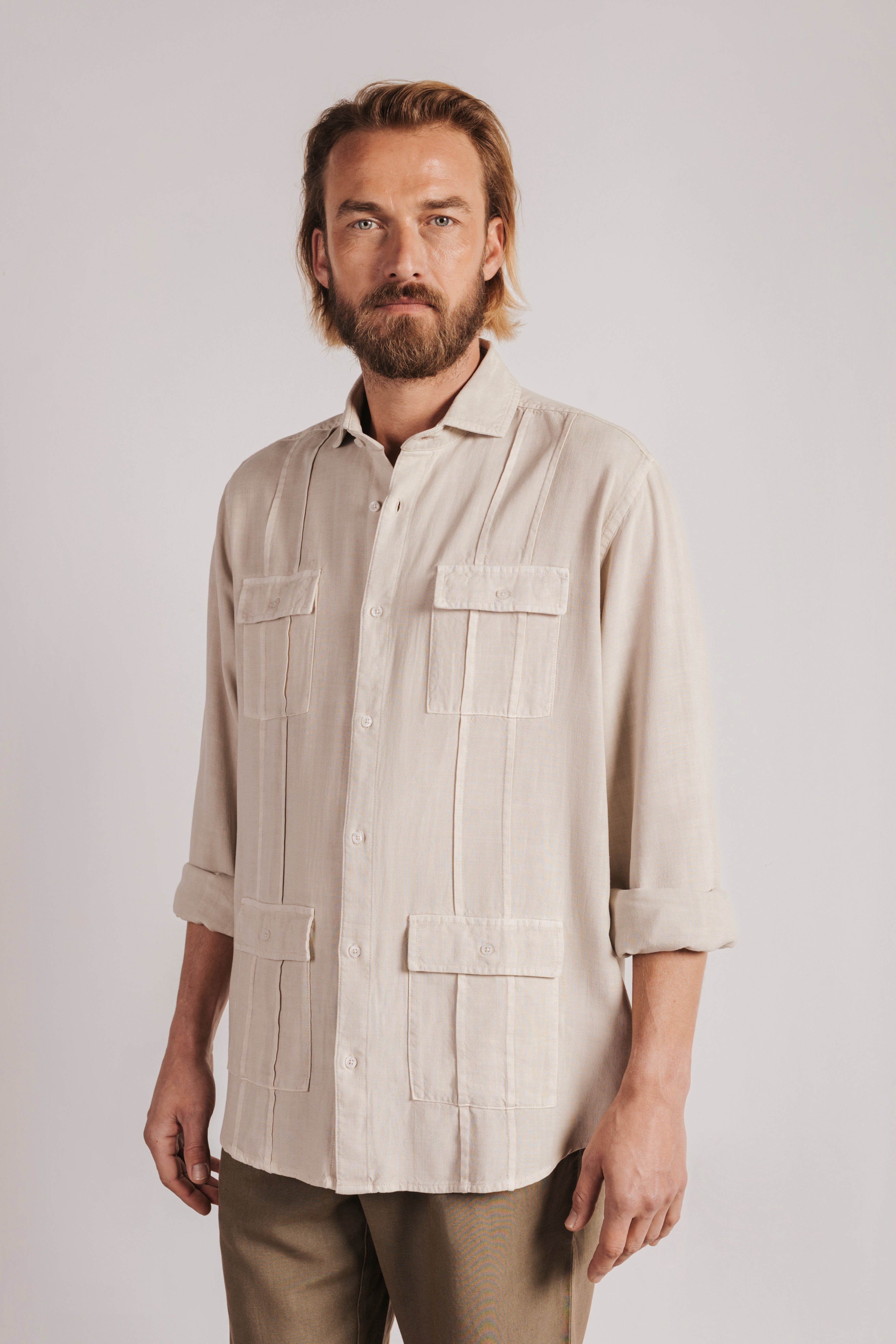 Camisa regular fit guayabera