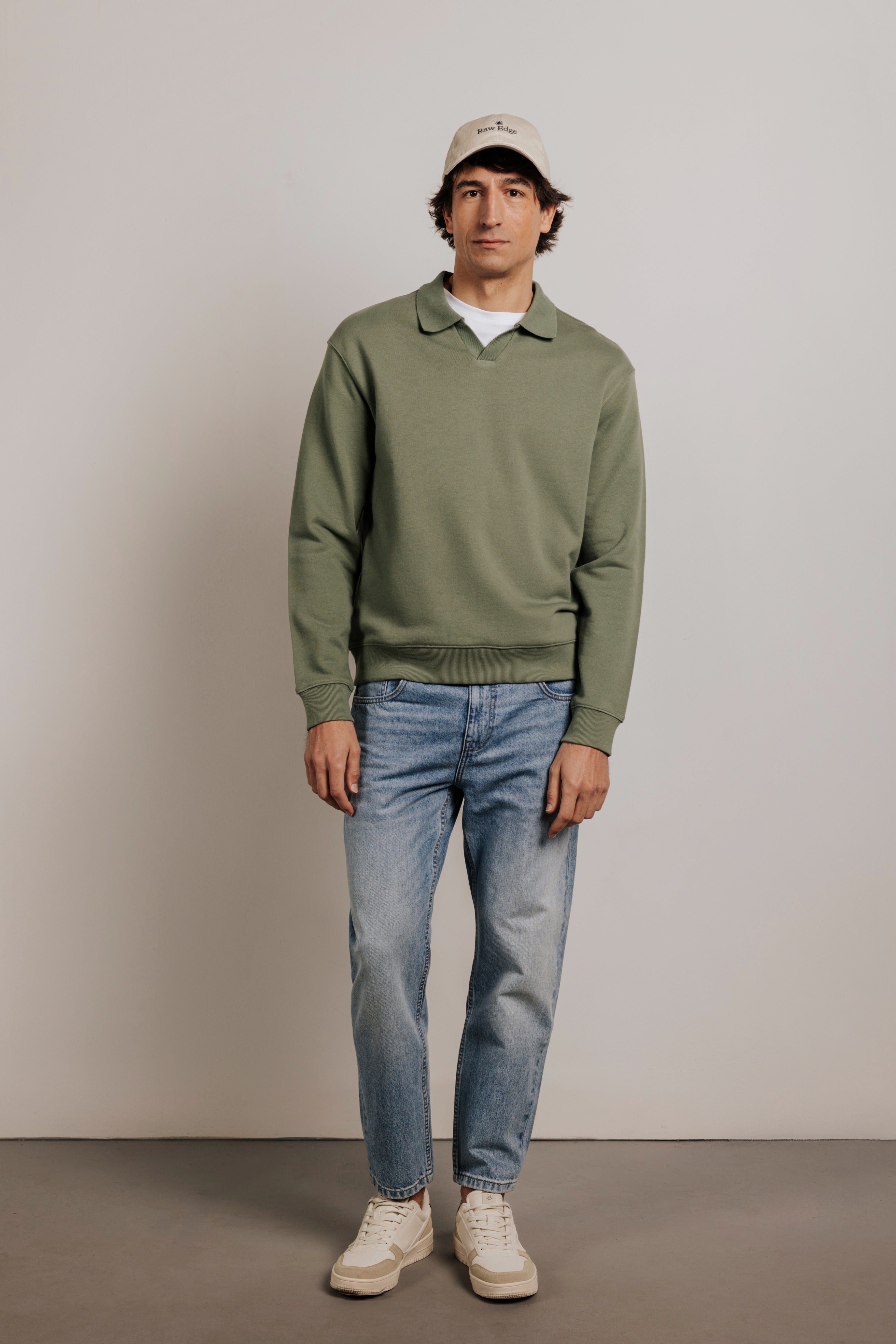 Sudadera regular fit cuello polo