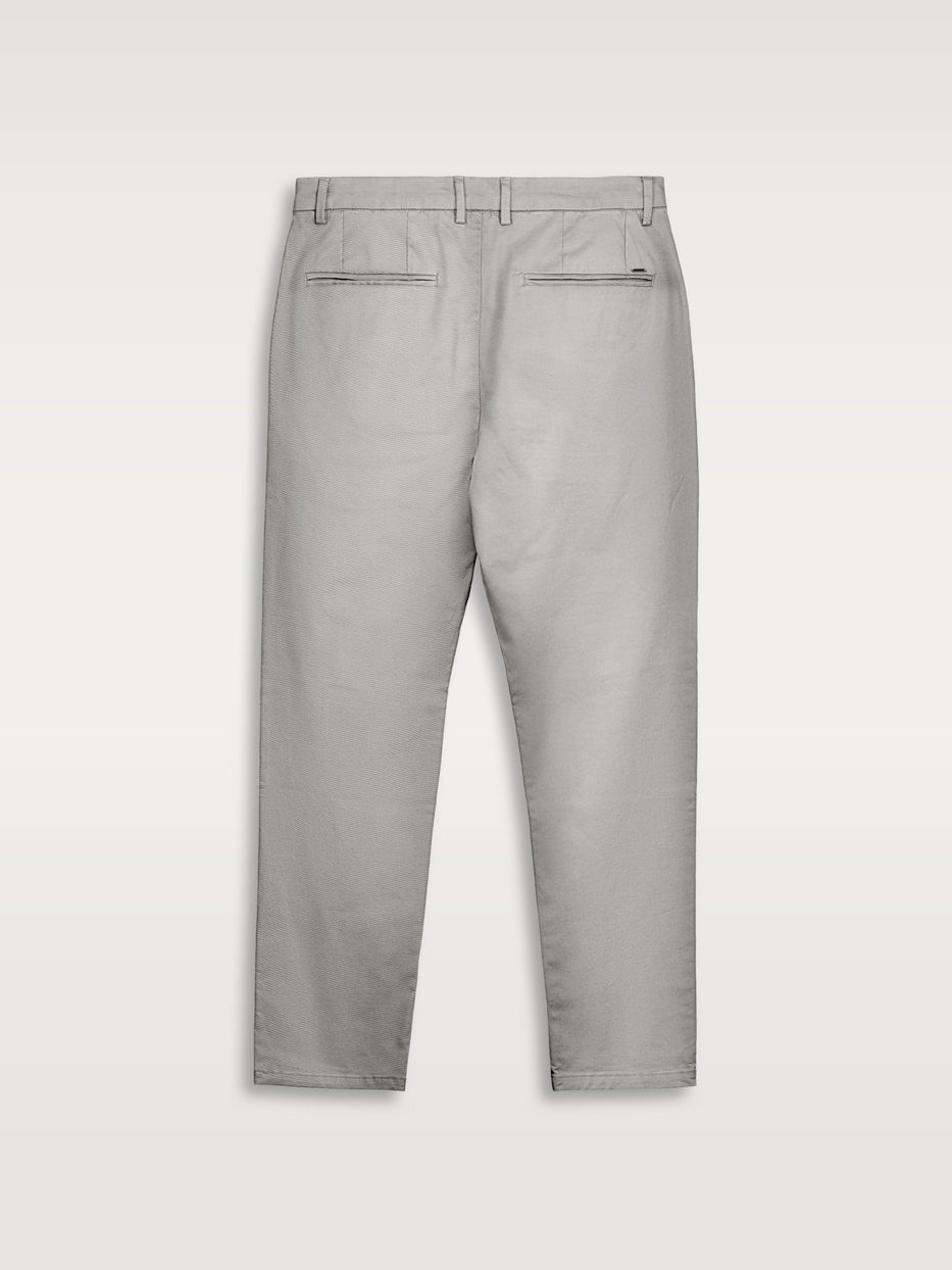 Pantalón chino slim fit esencial