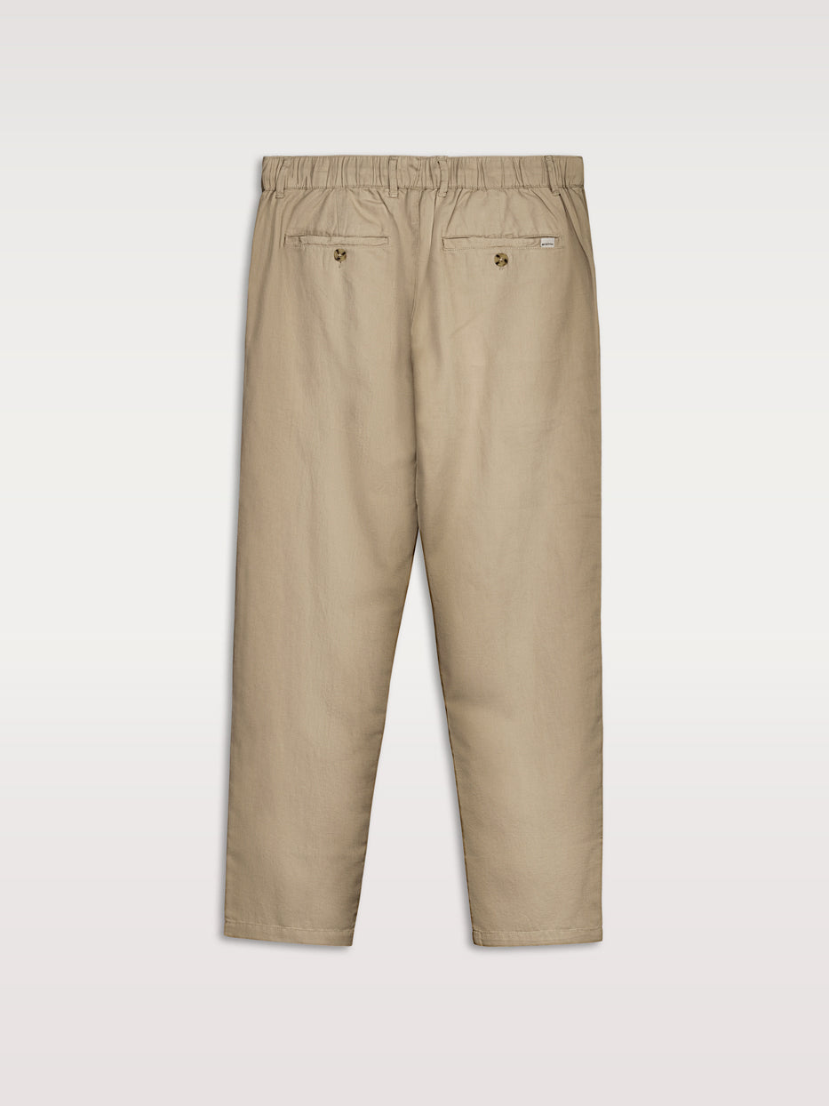 Pantalón con lino chino pinzas