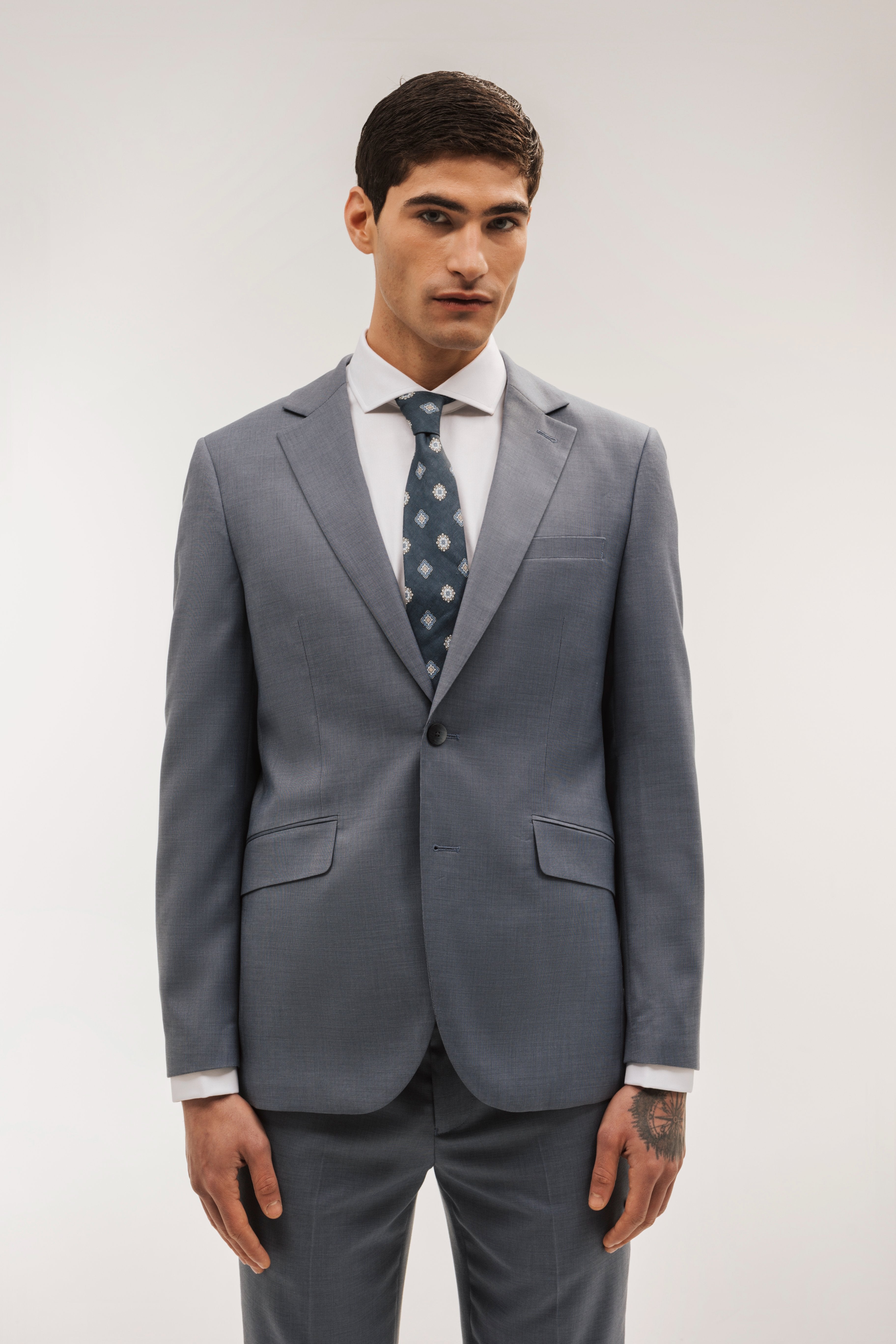 Americana traje slim fit falso liso